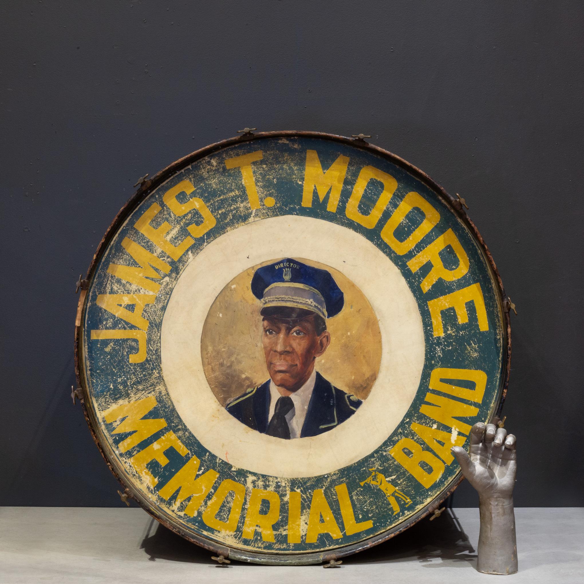 Tamburo da parata dipinto a mano della James T. Moore Memorial Band, 1940 ca. in vendita 6