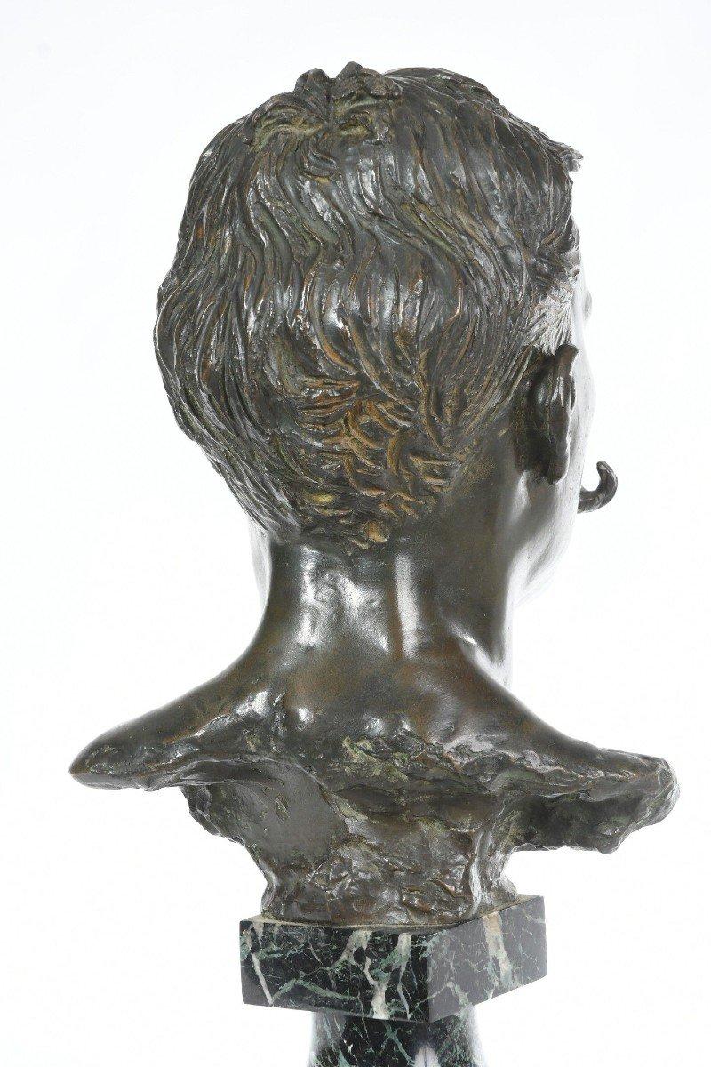 Vibert James (1872-1942) “Man Bust” - Sculpture by James Vibert
