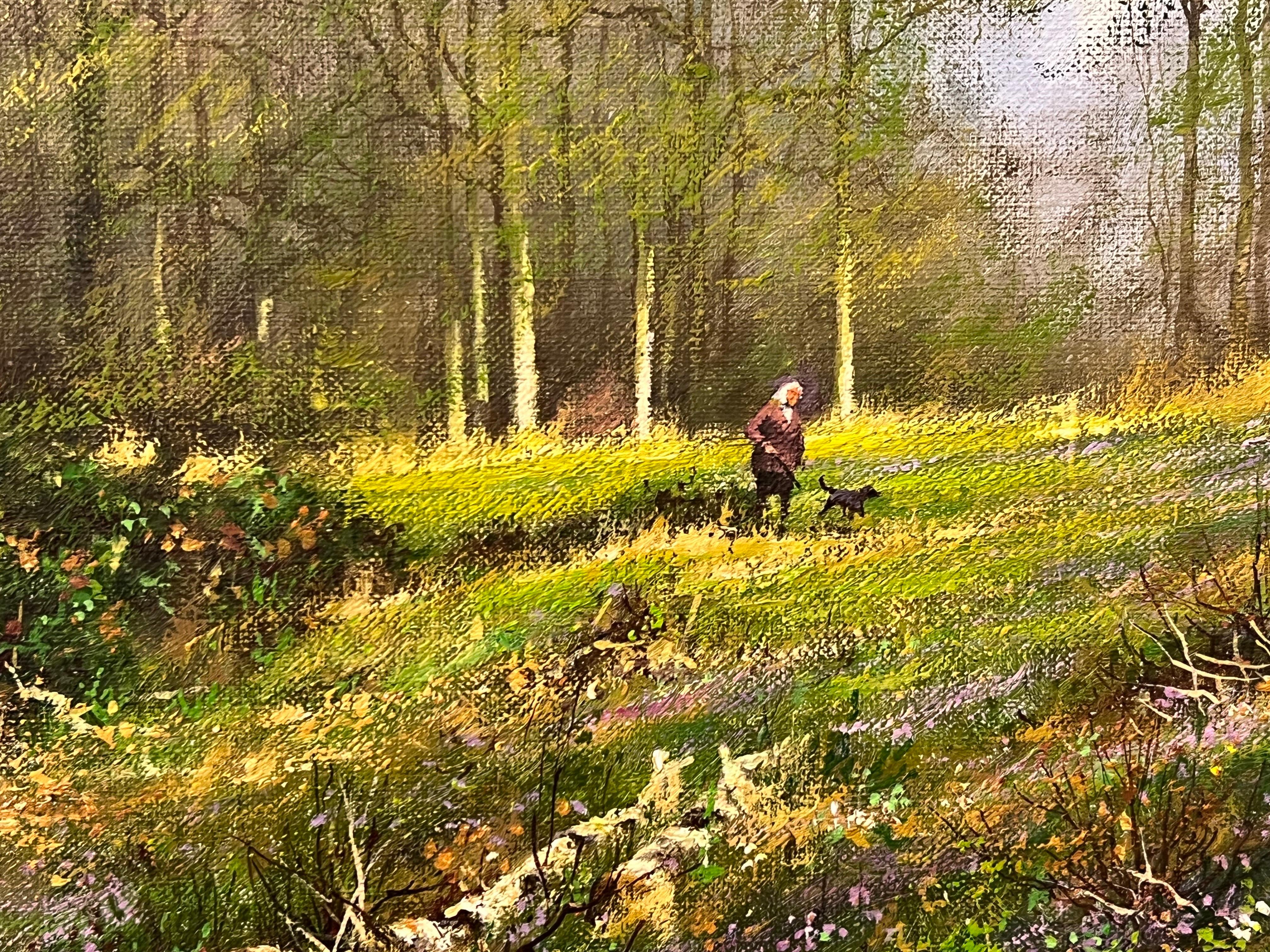 Dog Walk in a Silver Birch Woodland in der englischen Landschaft des britischen Künstlers im Angebot 4
