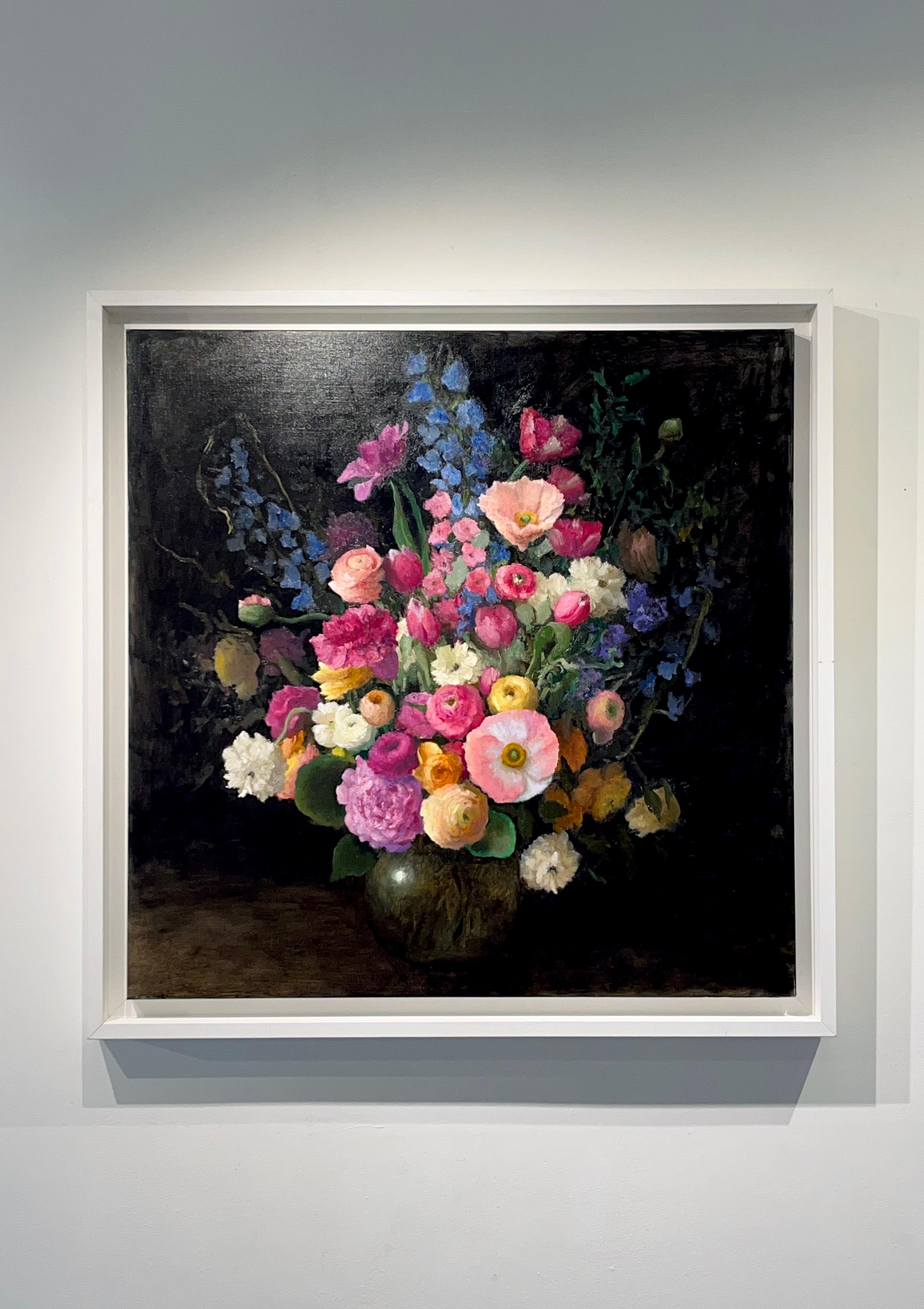 Composizione floreale in vaso d'oro-Pittura originale impressionista di natura morta-Arte - Painting di James Zamora