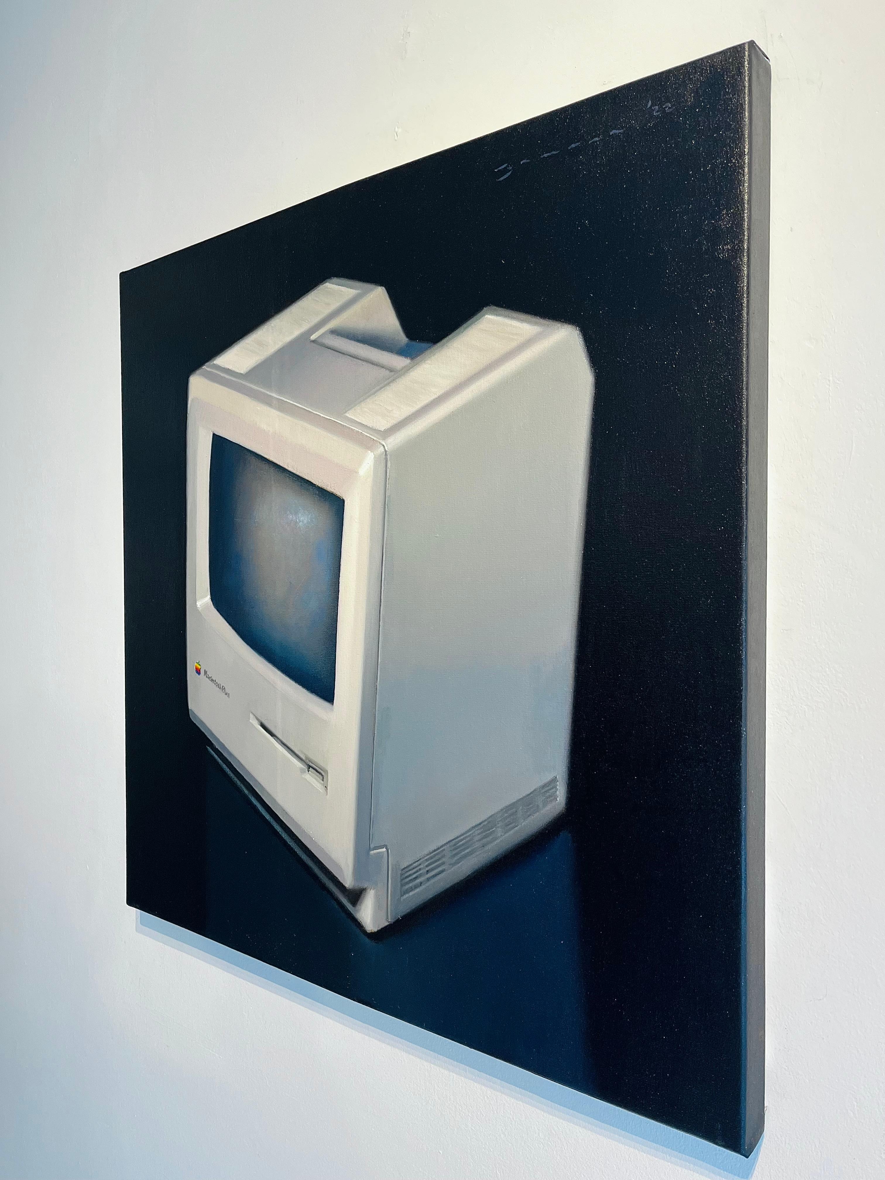 Macintosh-original modern impressionism still life oil painting-contemporary Art - American Realist Painting by James Zamora