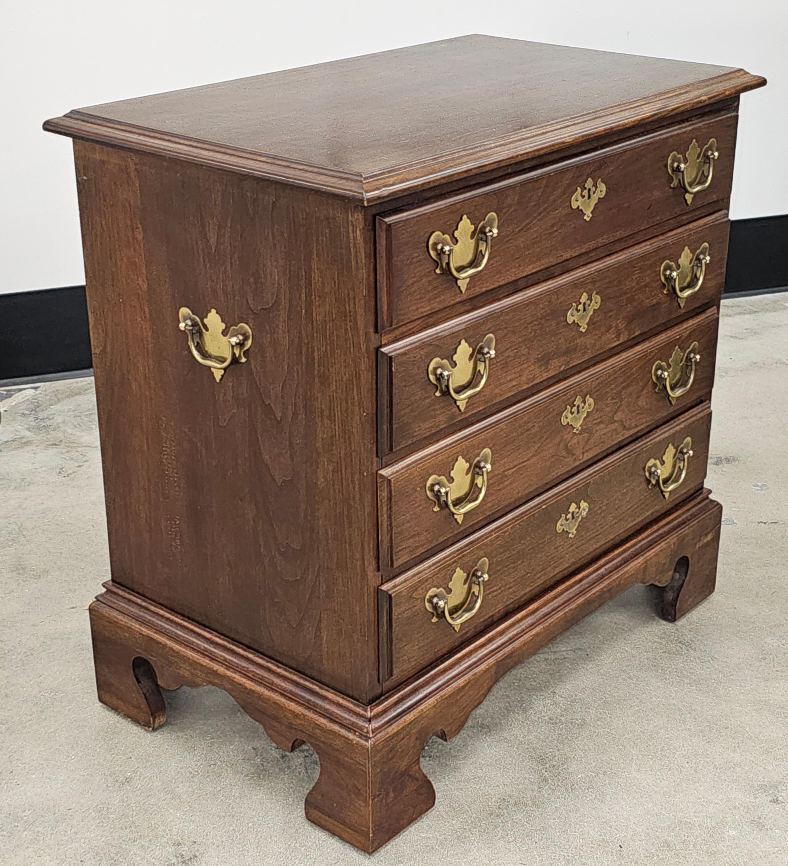 Stained Jamestown Sterling Chippendale Style Cherry Bedside Chest of Drawers For Sale