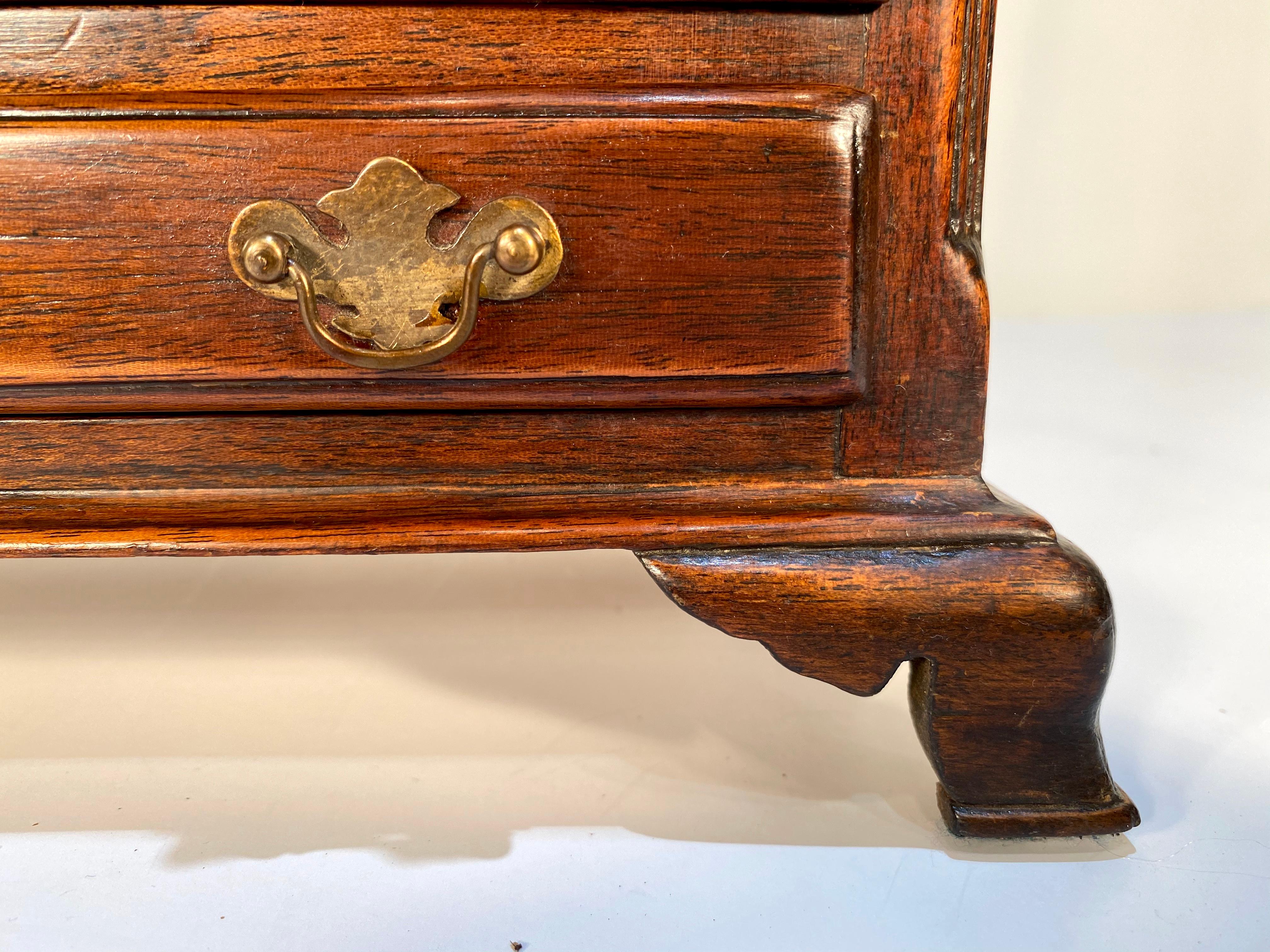 Jamaican 20th Century Miniature Mahogany Chippendale Chest on Chest In Good Condition For Sale In Charleston, SC
