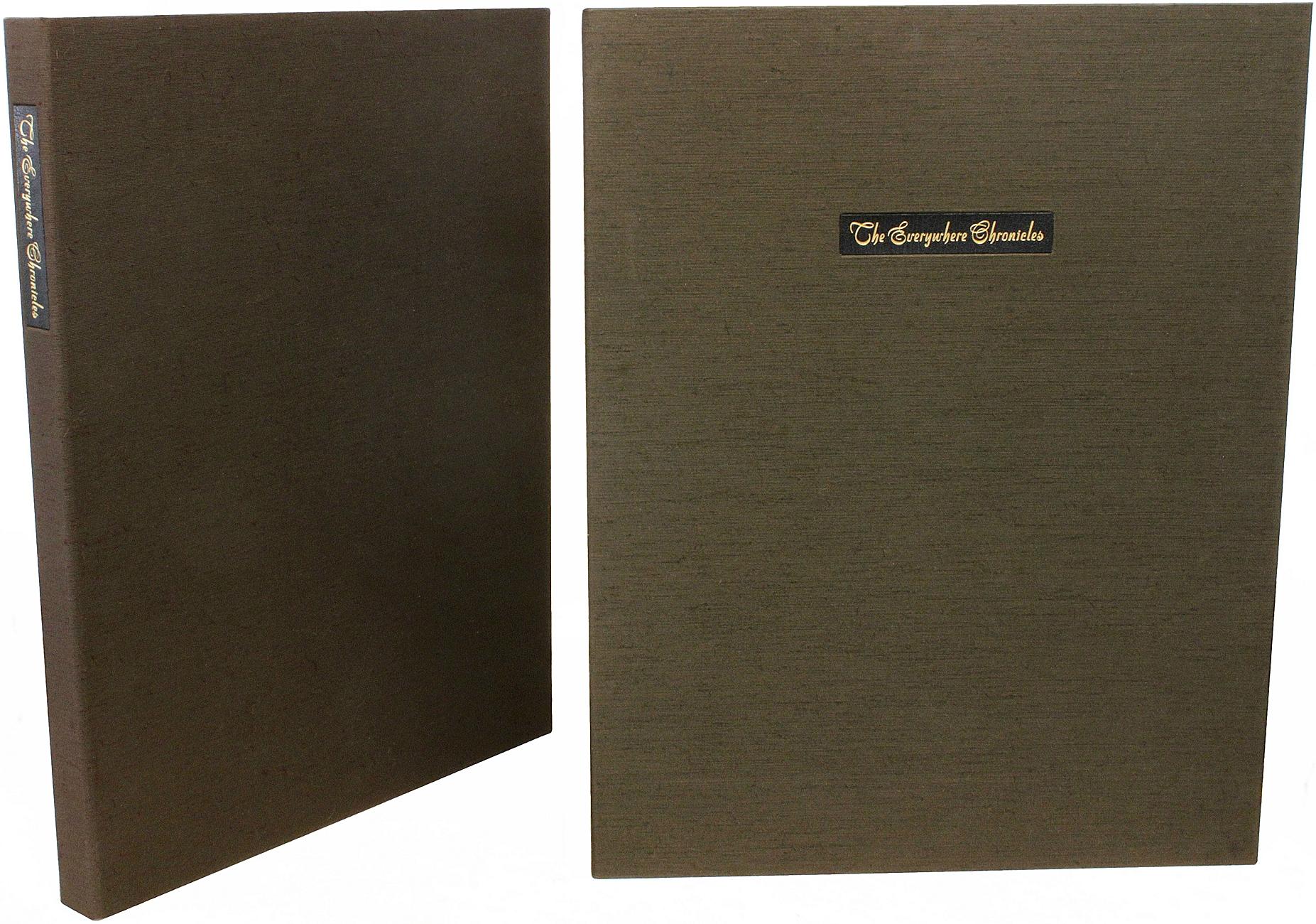 AUTEUR : BALDRIDGE, Jamie. 

TITRE : Les Chroniques de Partout.

ÉDITEUR : 21e édition, 2009.

DESCRIPTION : ÉDITION LIMITÉE DE LUXE SIGNÉE. 2 volumes, 21-1/4