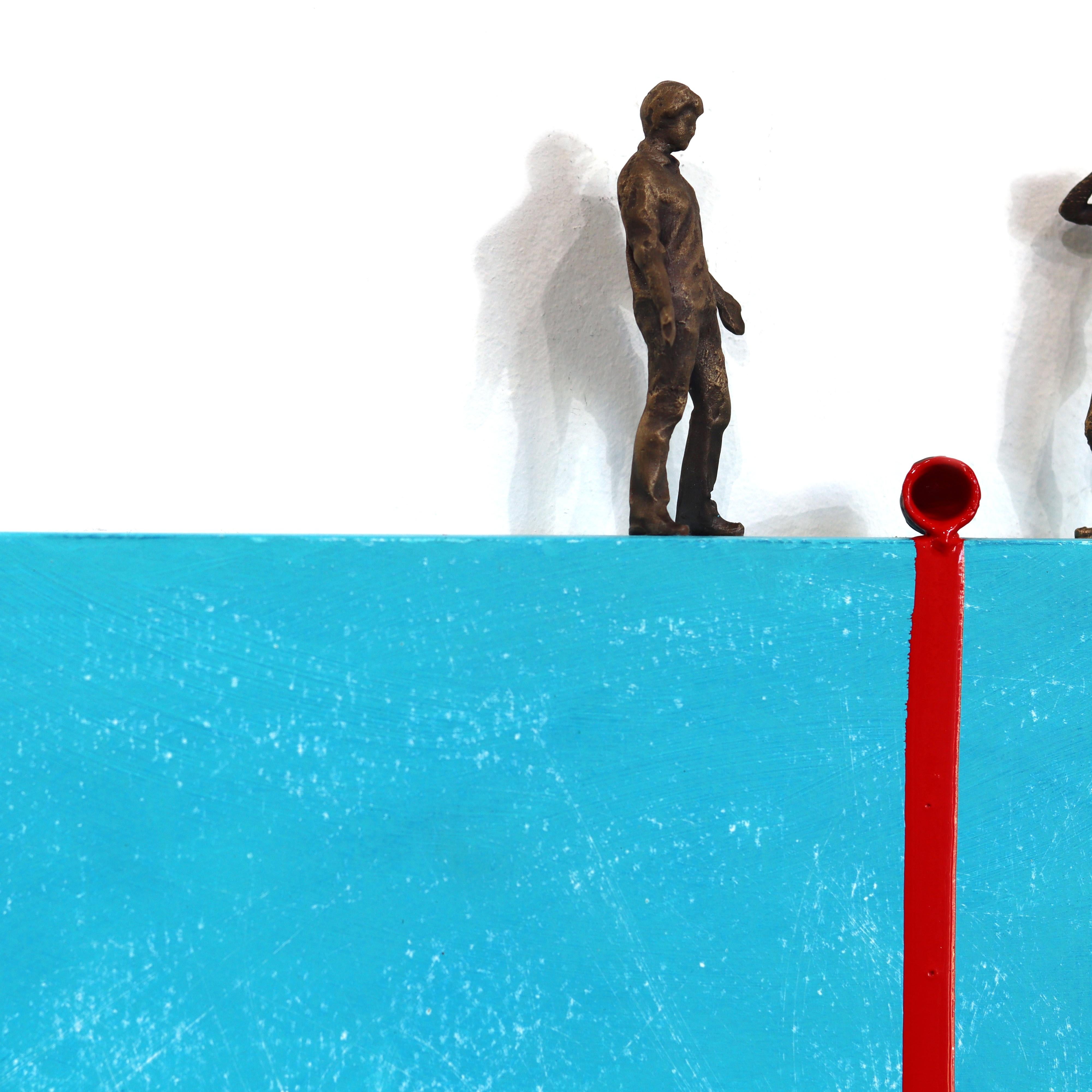 Ach du Scheiße! Red Drip - Lebendige blaue abstrakte skulpturale moderne Kunstwerk (Zeitgenössisch), Sculpture, von Jamie Burmeister