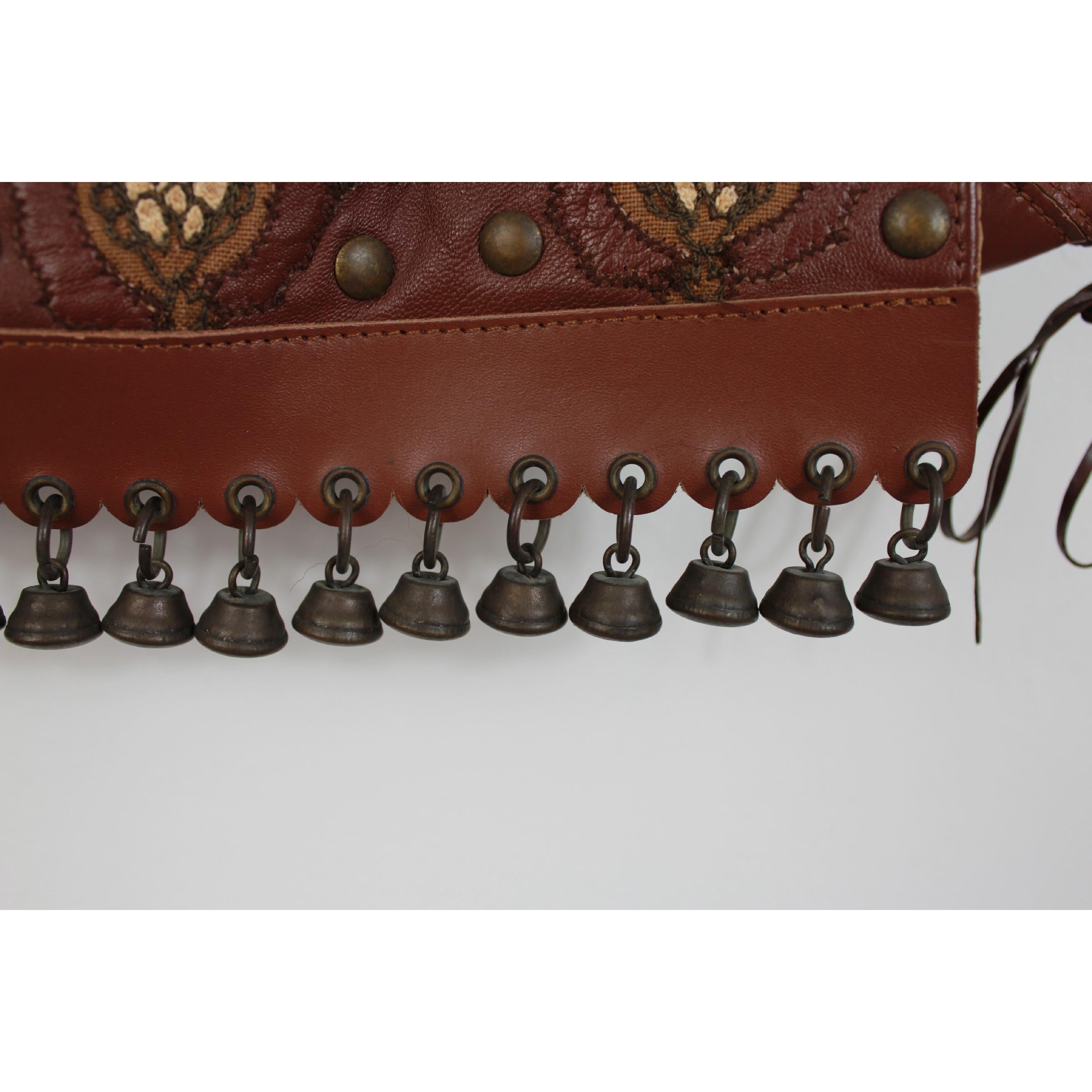 Jamin Puech Brown Leather Floral Studs Shoulder Bag In Good Condition In Brindisi, Bt
