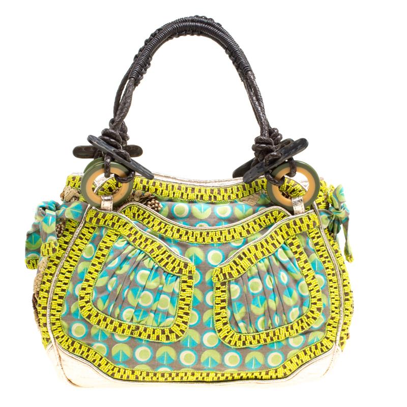 Every feature on this shoulder bag from Jamin Puech is awe-inspiring which makes the creation worthy of being owned. It has been crafted from fabric and leather and styled with multicoloured bead and sequin embellishments. The bag has braided