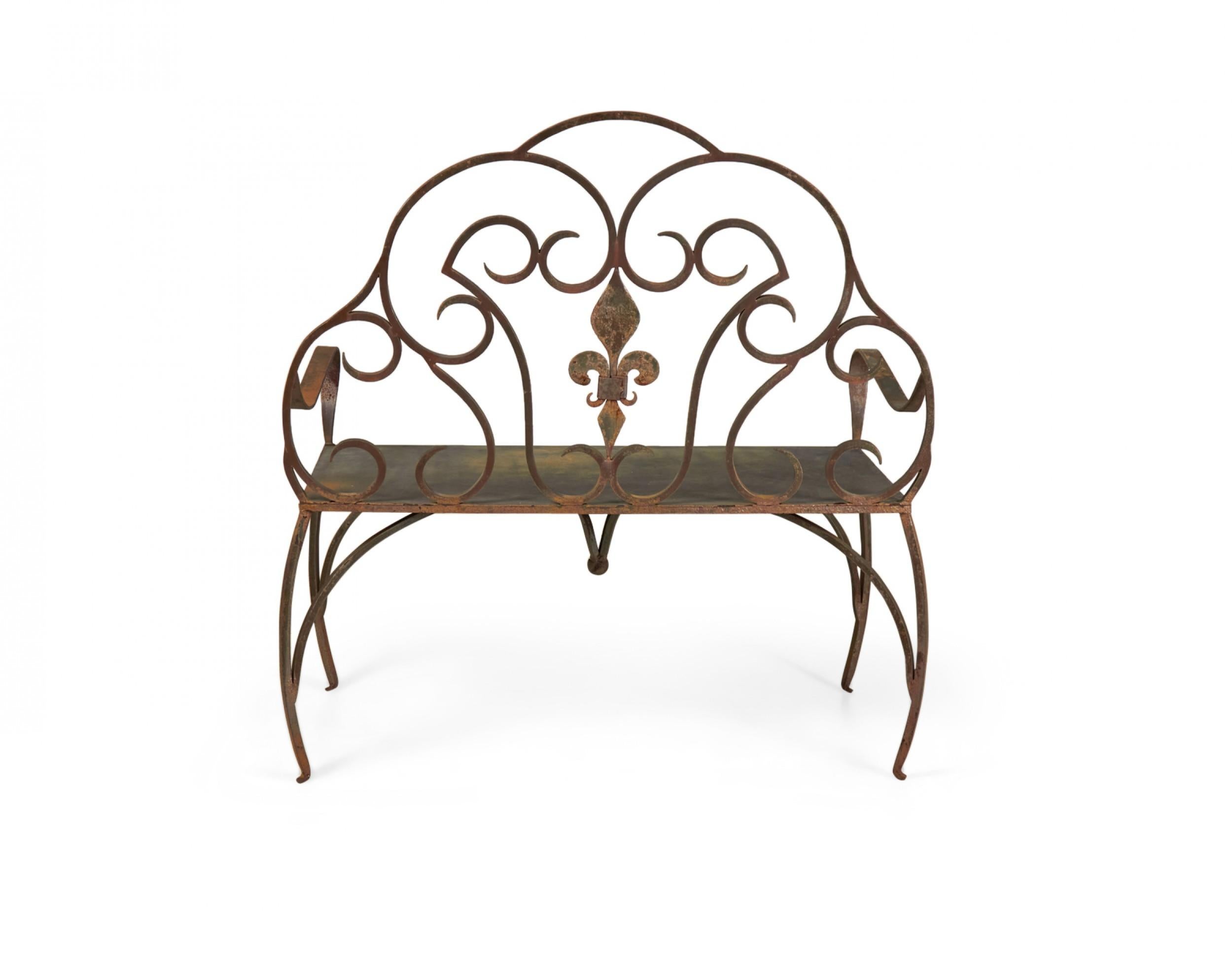 Jan Barboglio Mexican Modern Style Wrought Iron Outdoor Fleur de Lis Crest Bench In Good Condition For Sale In New York, NY