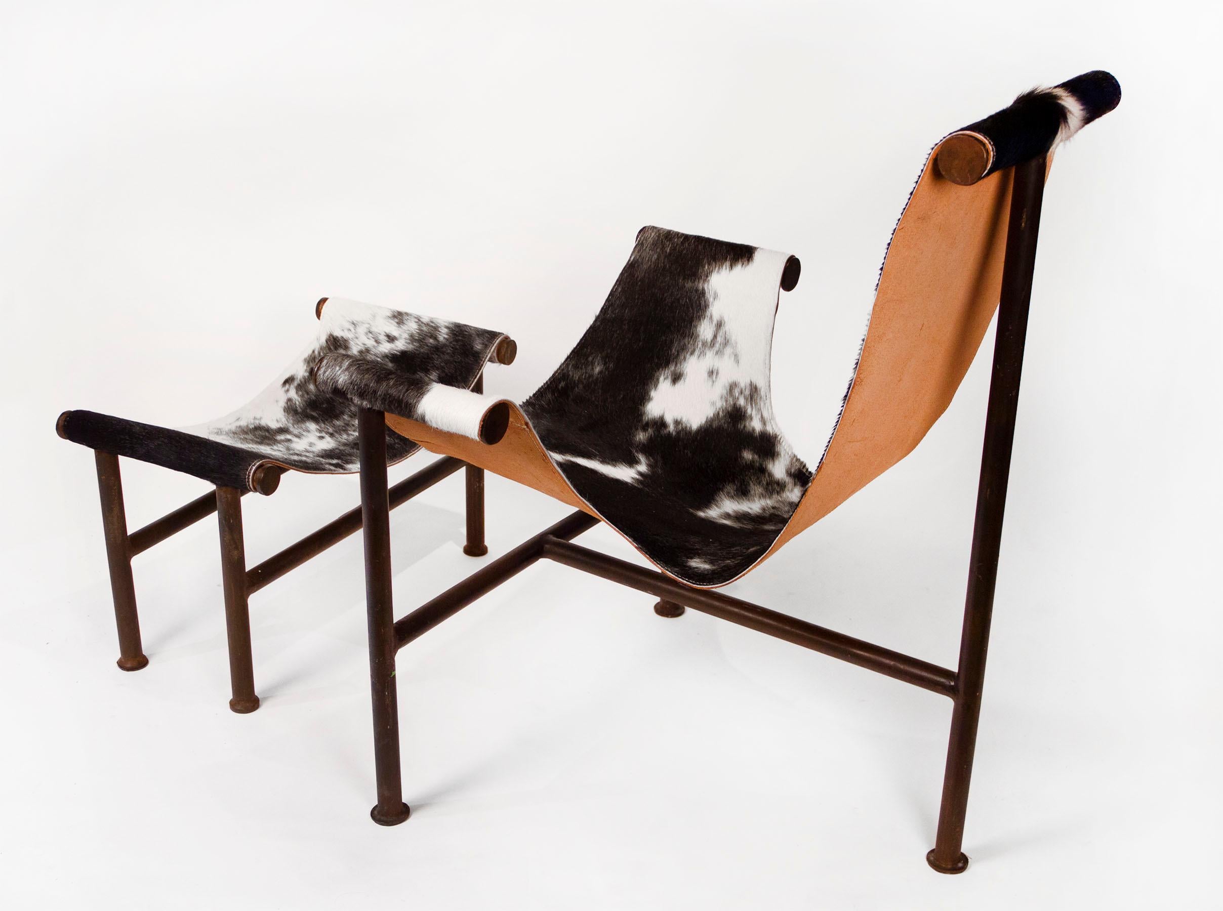 Sling chair in cowhide and patinated steel by Texas moderist Jan Barboglio. Commissioned by a friend of the artist. Lightly used and very comfortable. Amazing for a Ranch or a contemporary space.