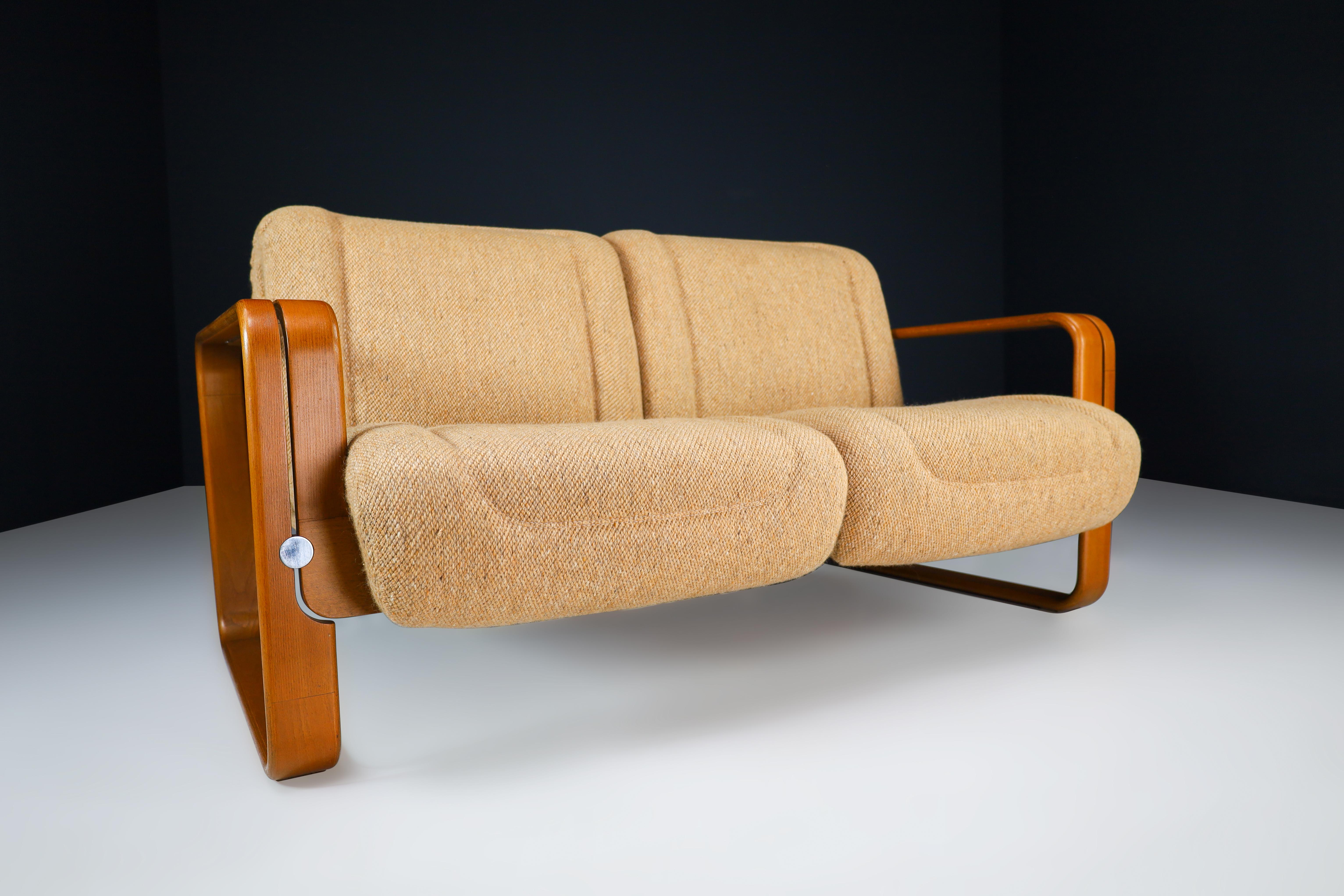 Mid-Century Modern Jan Bočan Bentwood Two Seat Sofa in Original Jute Fabric 1960s For Sale