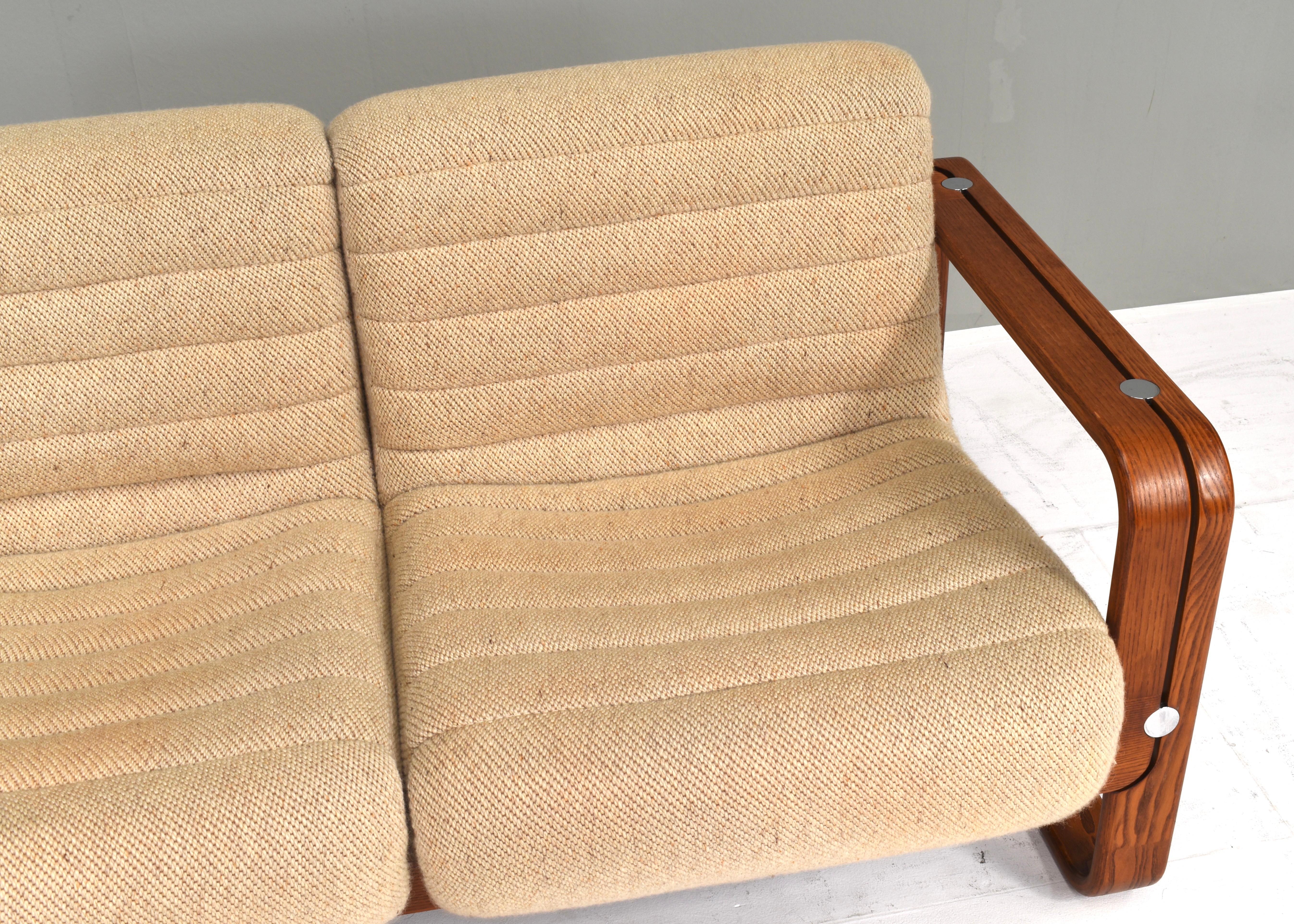 Jan Bocan sofa in bentwood and original fabric – Czech Republic, circa 1970 For Sale 6