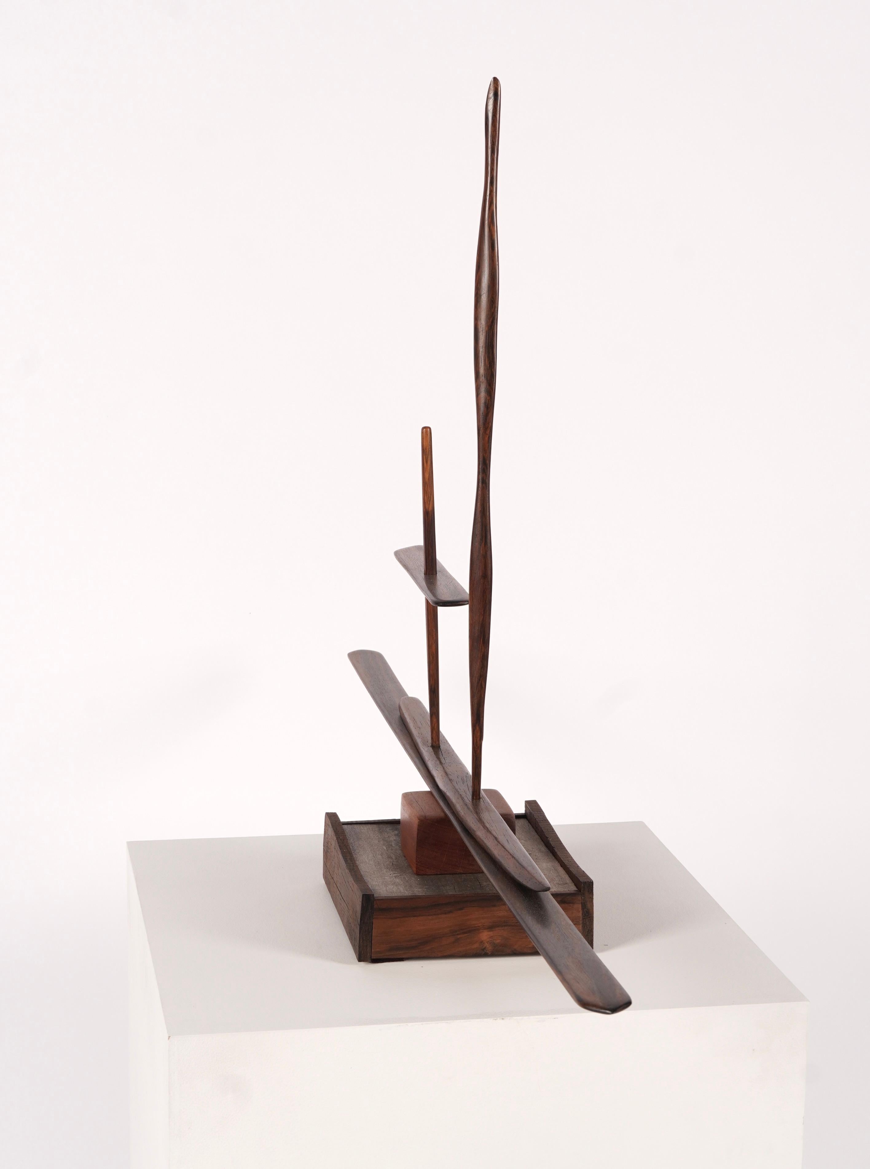 Abstrakte modernistische Jan De Swart-Skulptur aus gemischten Hölzern, kalifornischer Künstler im Zustand „Gut“ im Angebot in Oakland, CA