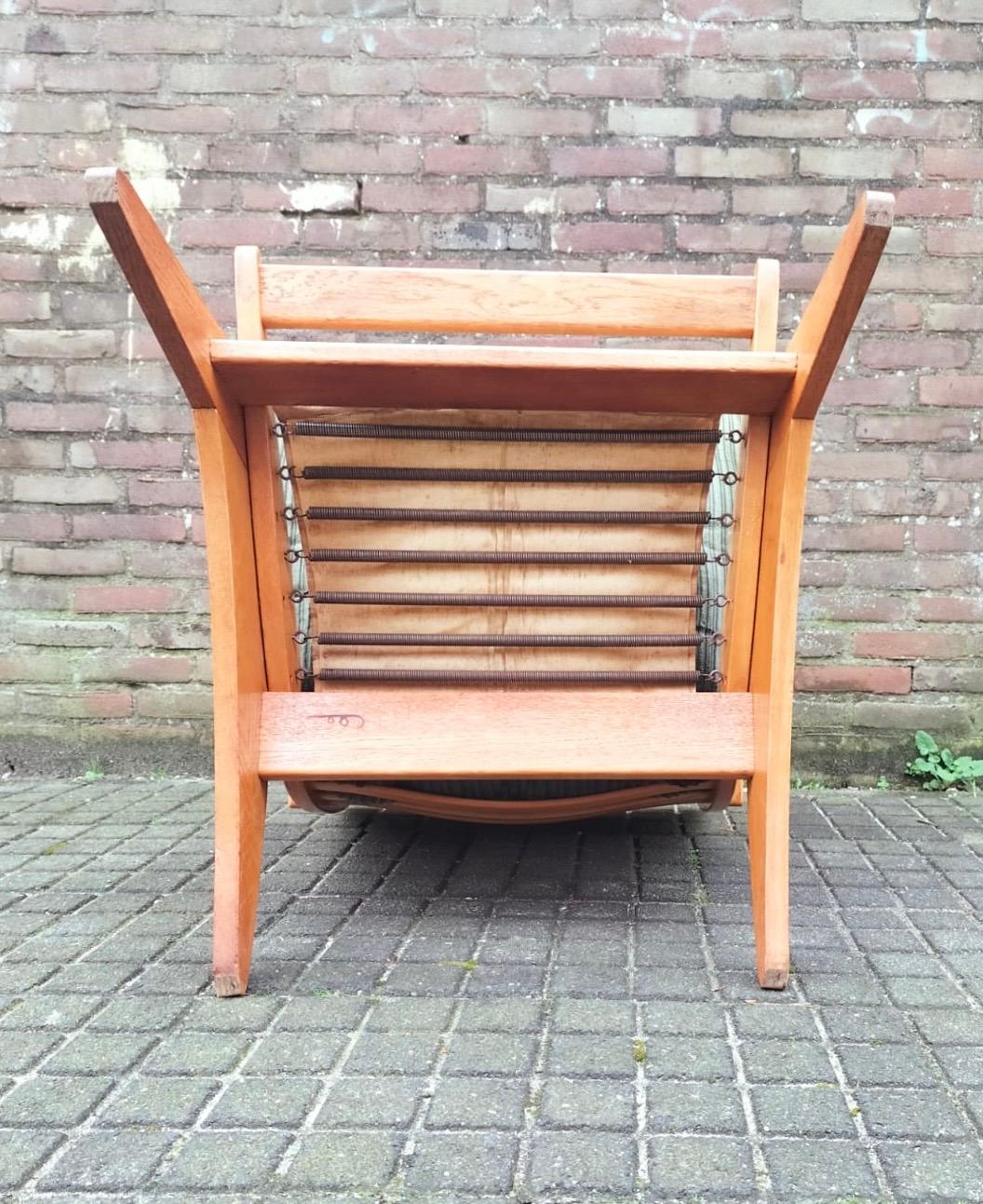 Jan den Drijver Midcentury Modern Sculptural Easy Chair In Oak Wood  For Sale 7