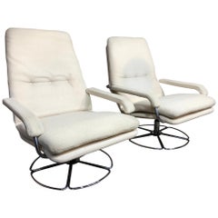 Jan des Bouvri for Gelderland Chrome Base White Woolen Swivel Retro Armchair