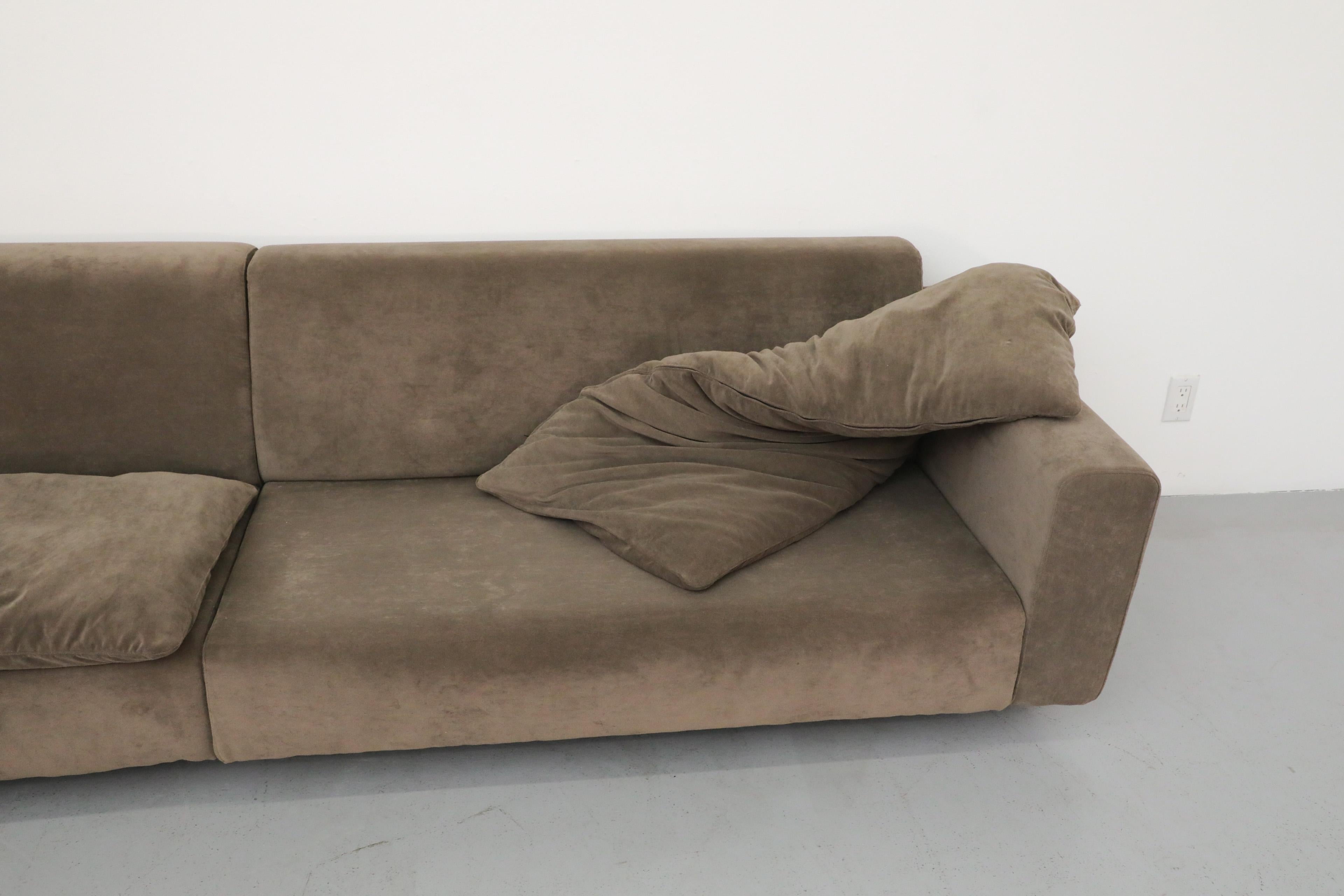 Jan Des Bouvrie (Attr) Langes zweiteiliges graues Chenille-Sofa aus grauem Chenille für Gelderland, 1980er Jahre 10