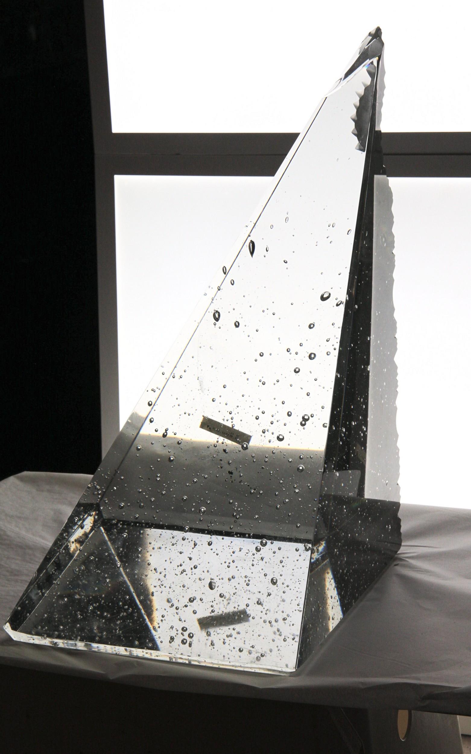 20th Century Jan Exnar, Czech Crystal Pyramid Monolith with Corner Engraving, 1998