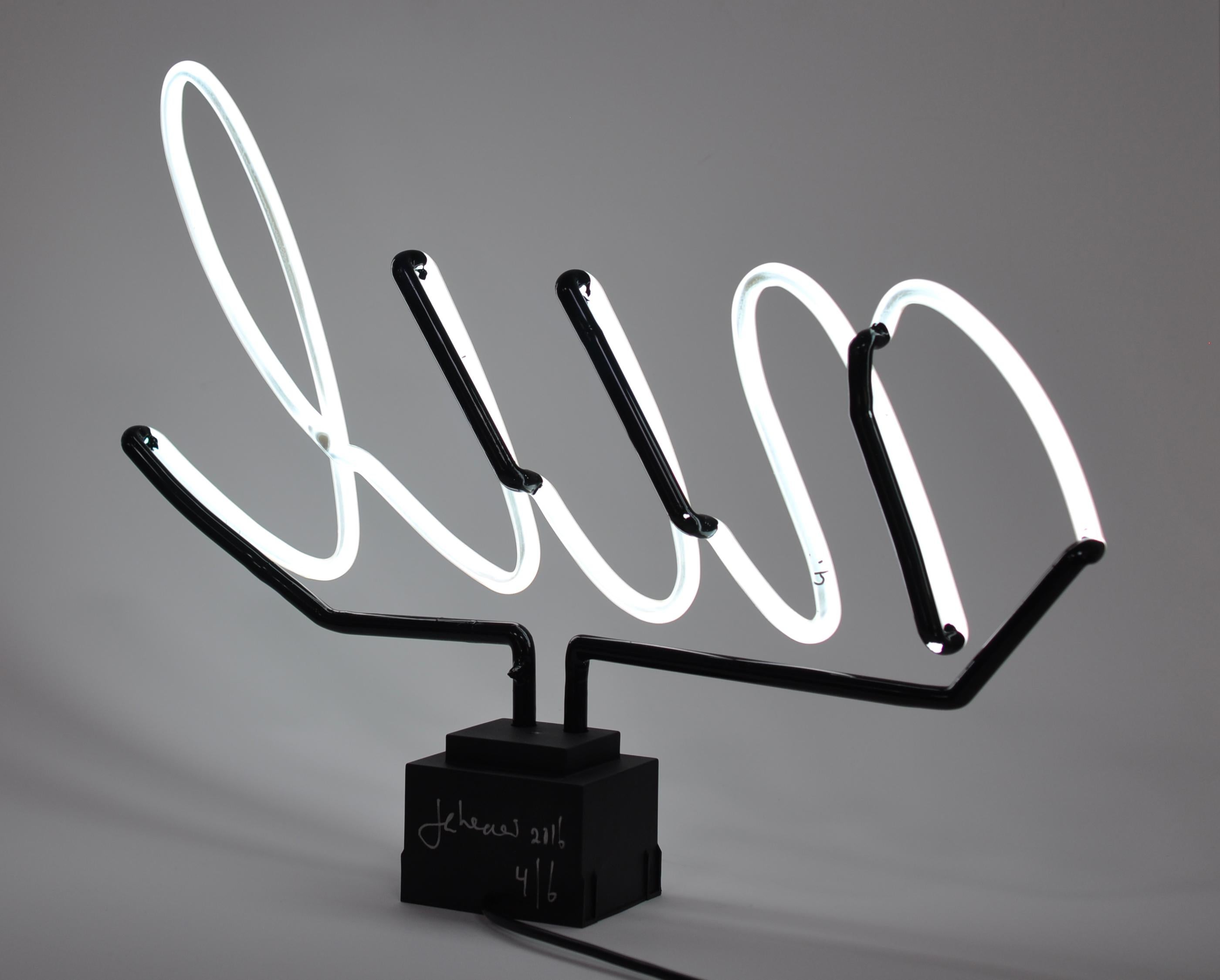 This high-impact neon sculpture creates a mellow atmosphere as a result of the expertise of a glass blower and a neon technician.

Jan Henderikse, Nul 
Contemporary, 21st Century, Sculpture, Limited Edition, Neon Light
Neon
Edition of 6
150 x 110 cm