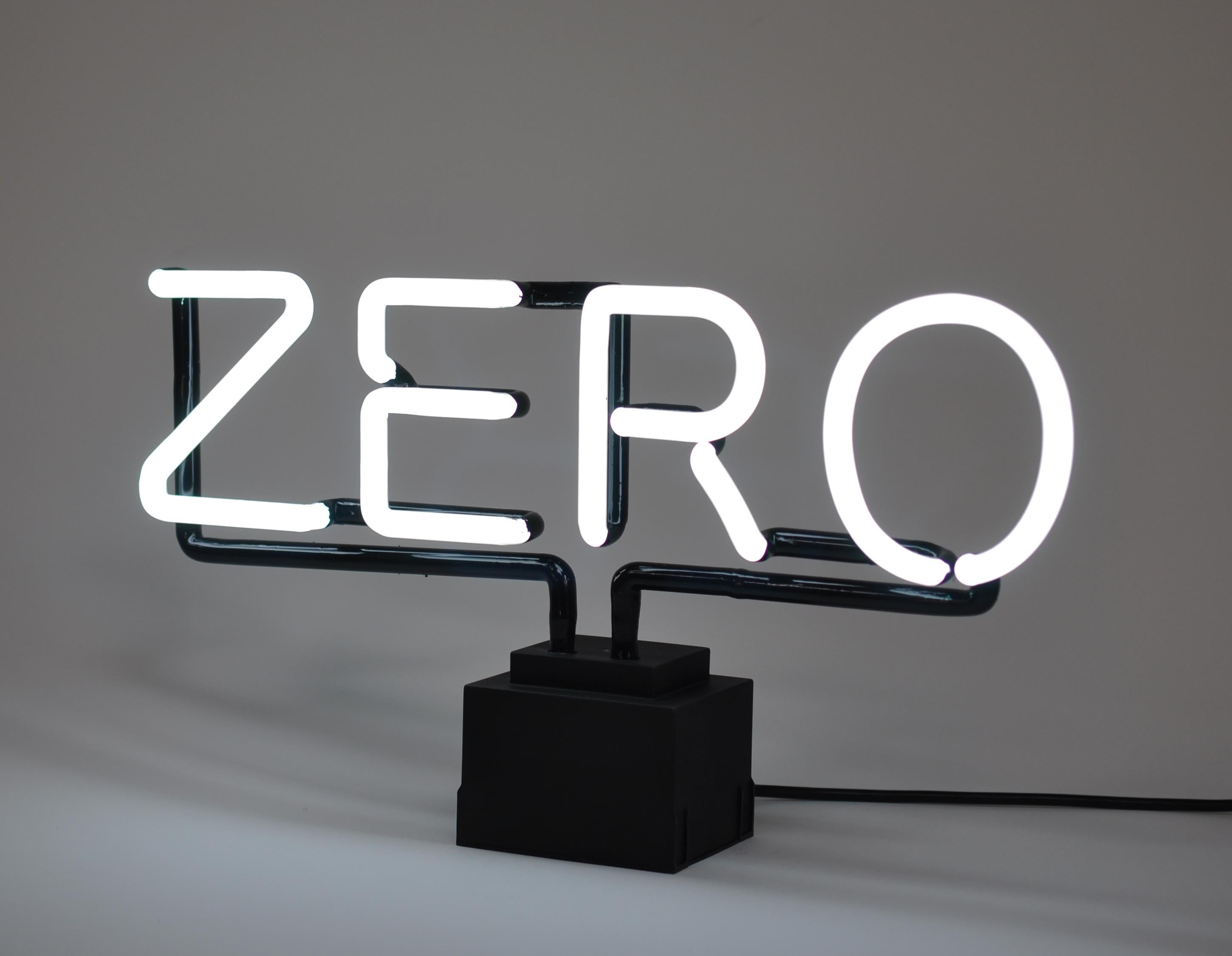 Jan Henderikse Figurative Sculpture - Zero - Contemporary, 21st Century, Sculpture, Limited Edition, Neon, Design