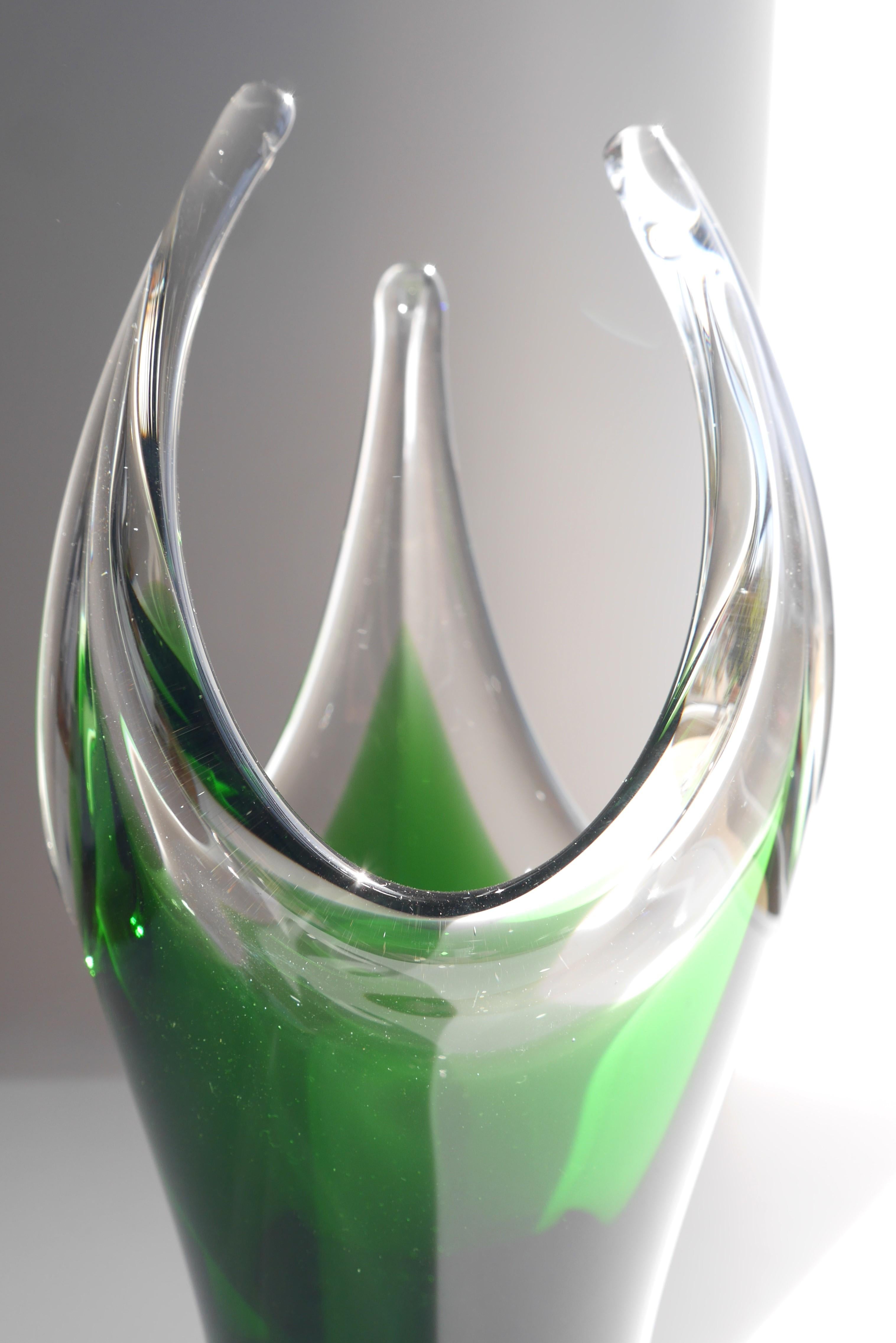 Jan Johannson Glass Vase for Orrefors For Sale 4
