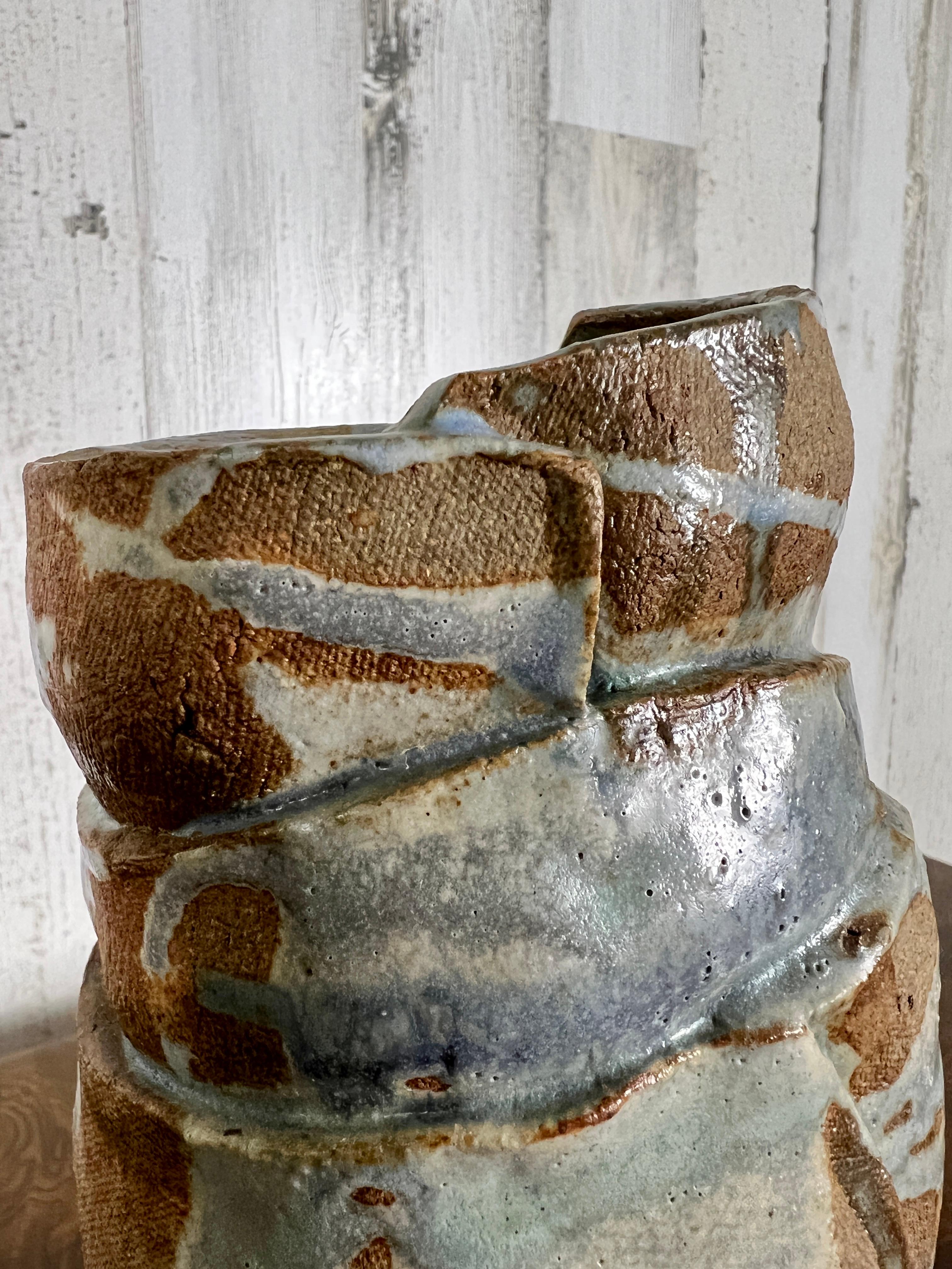 carn pottery vase