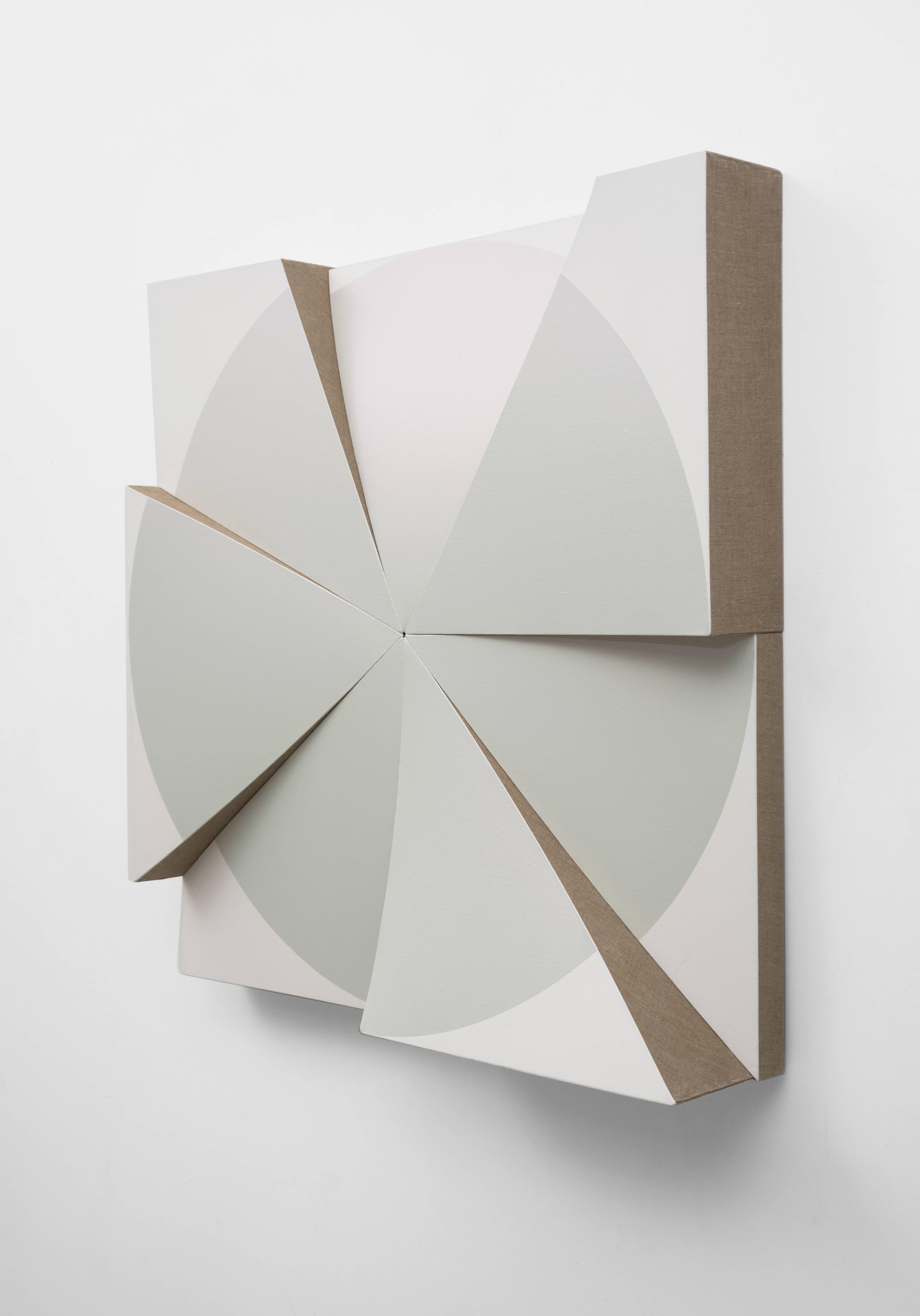 Jan Maarten Voskuil Abstract Painting - Roundtrip Pointless Grey Pearl
