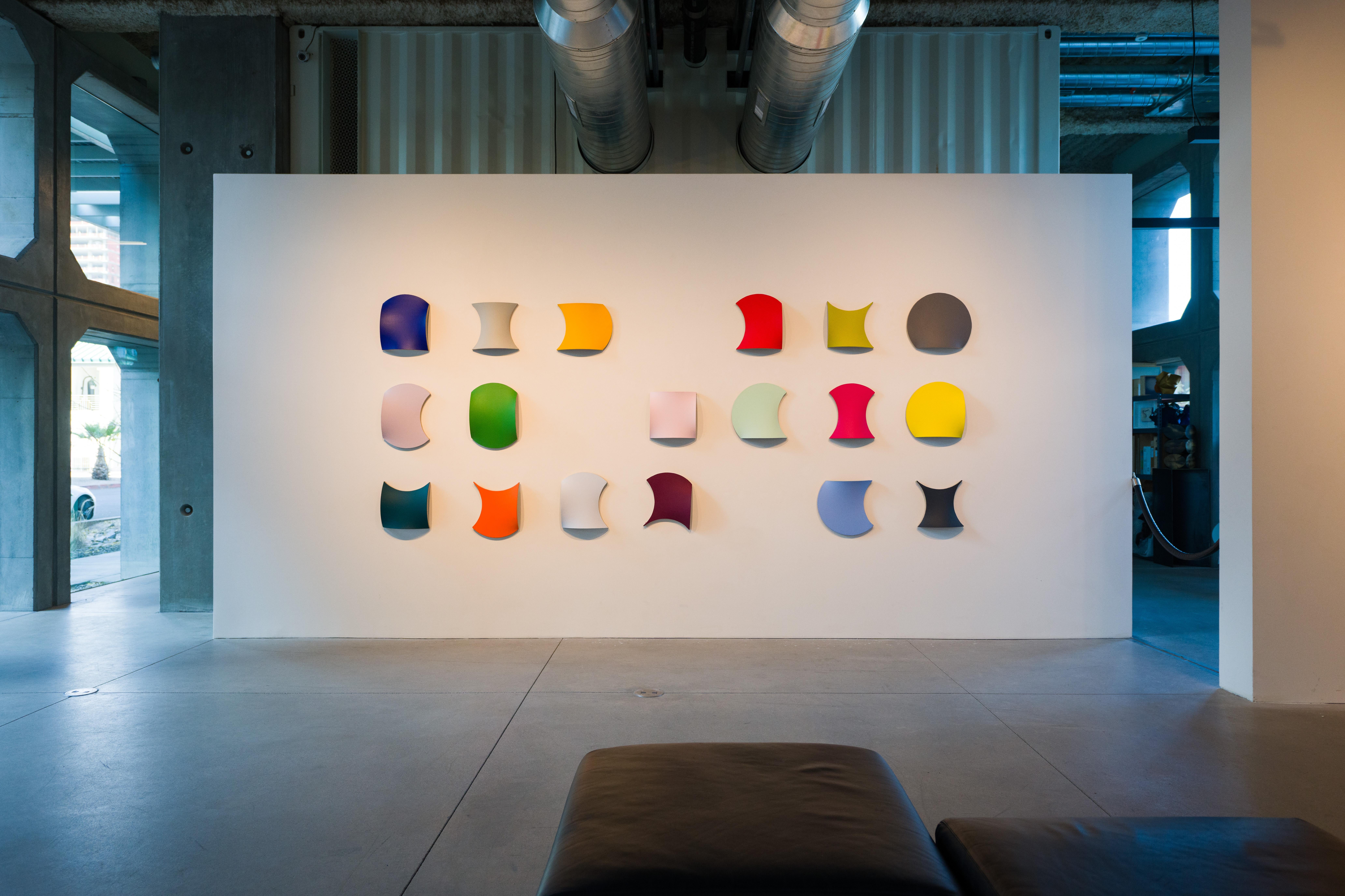 Jan Maarten Voskuil Abstract Painting – Das Alphabet der lebhaften Farben