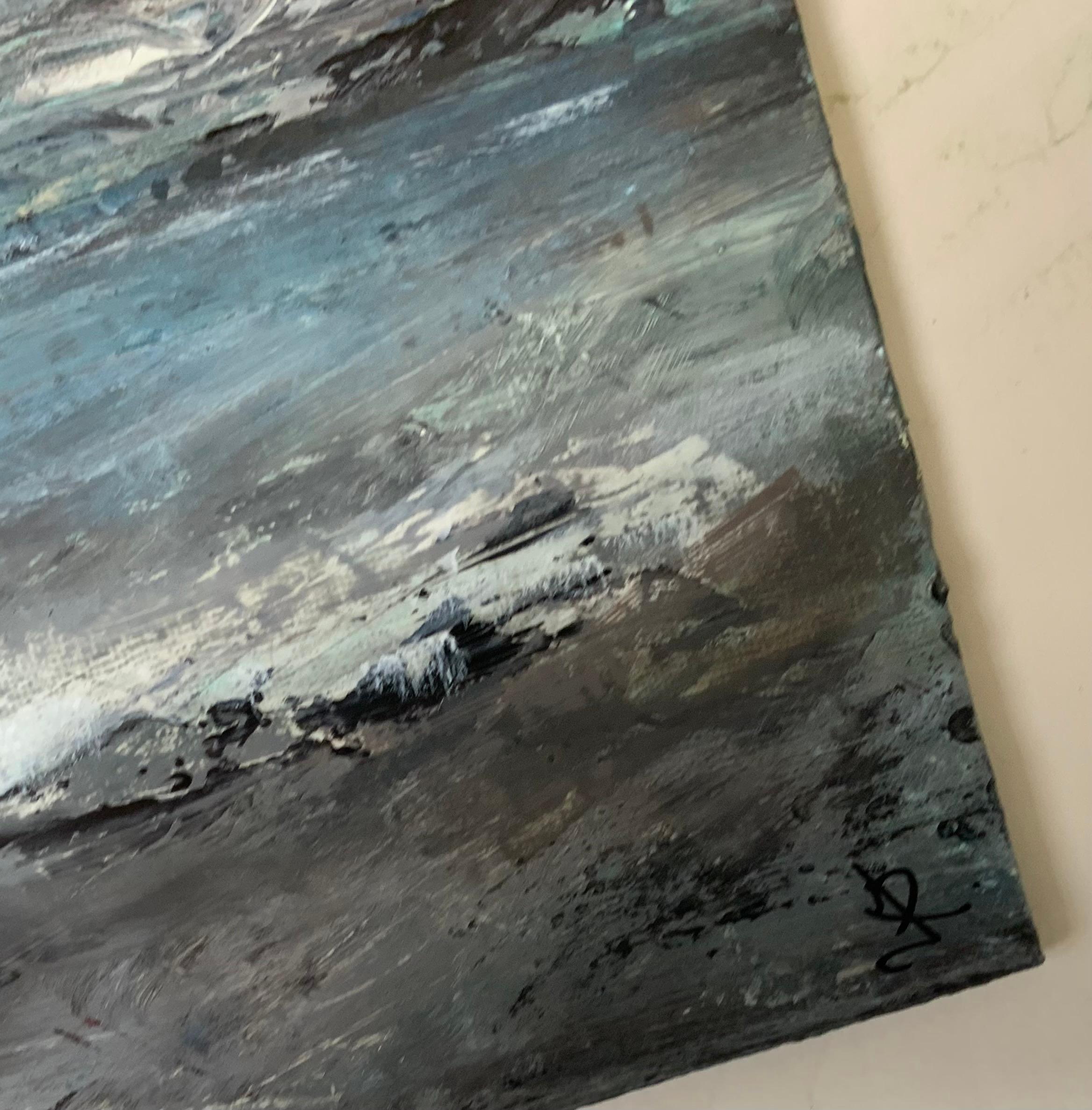 The north east of England boasts an impressive coastline, Northumberland is blessed with outstanding natural beauty, the beaches are stunning with soft sand and endless seas. Dramatic skies complement the view where sea meets sky. The scene can
