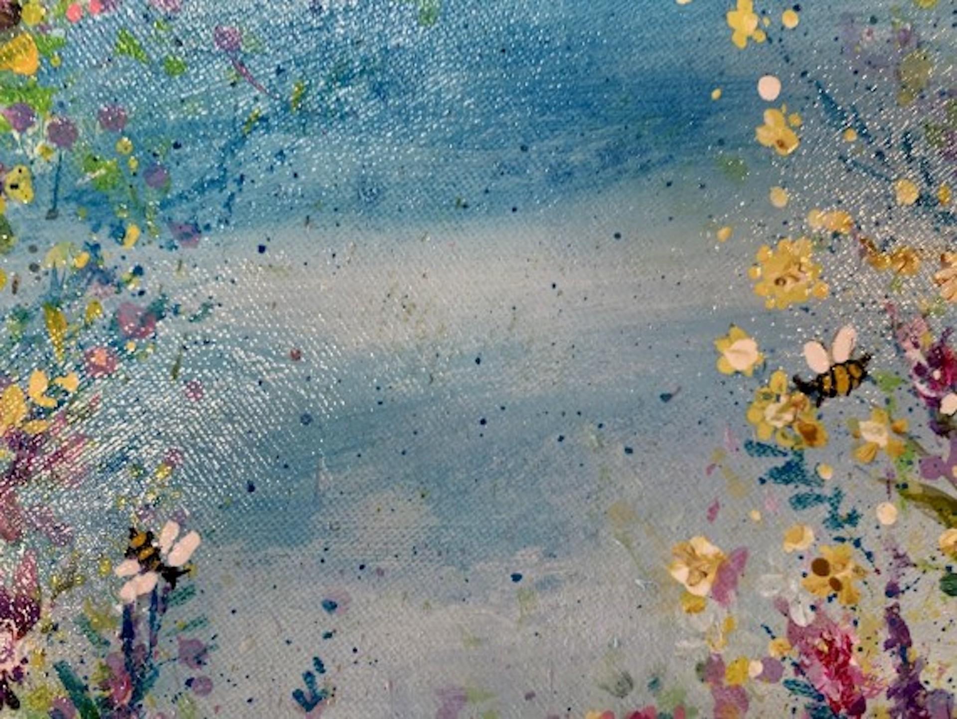 Jardin de fleurs sauvages avec abeilles, peinture originale de Jan Rogers, paysage floral en vente 2