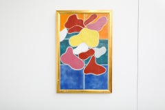 Jan Snoeck, piastrelle in ceramica con forme a forma di zoccolo e colori vivaci in una cornice dorata