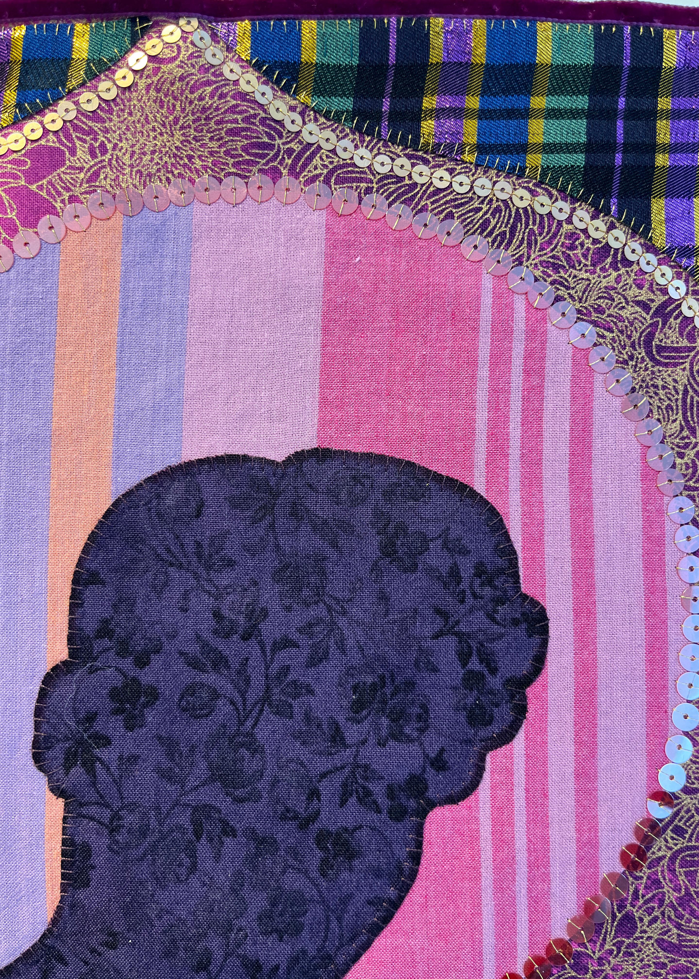 Untitled MM11, silhouette, motif, textile, icône, violet, rose, or en vente 11