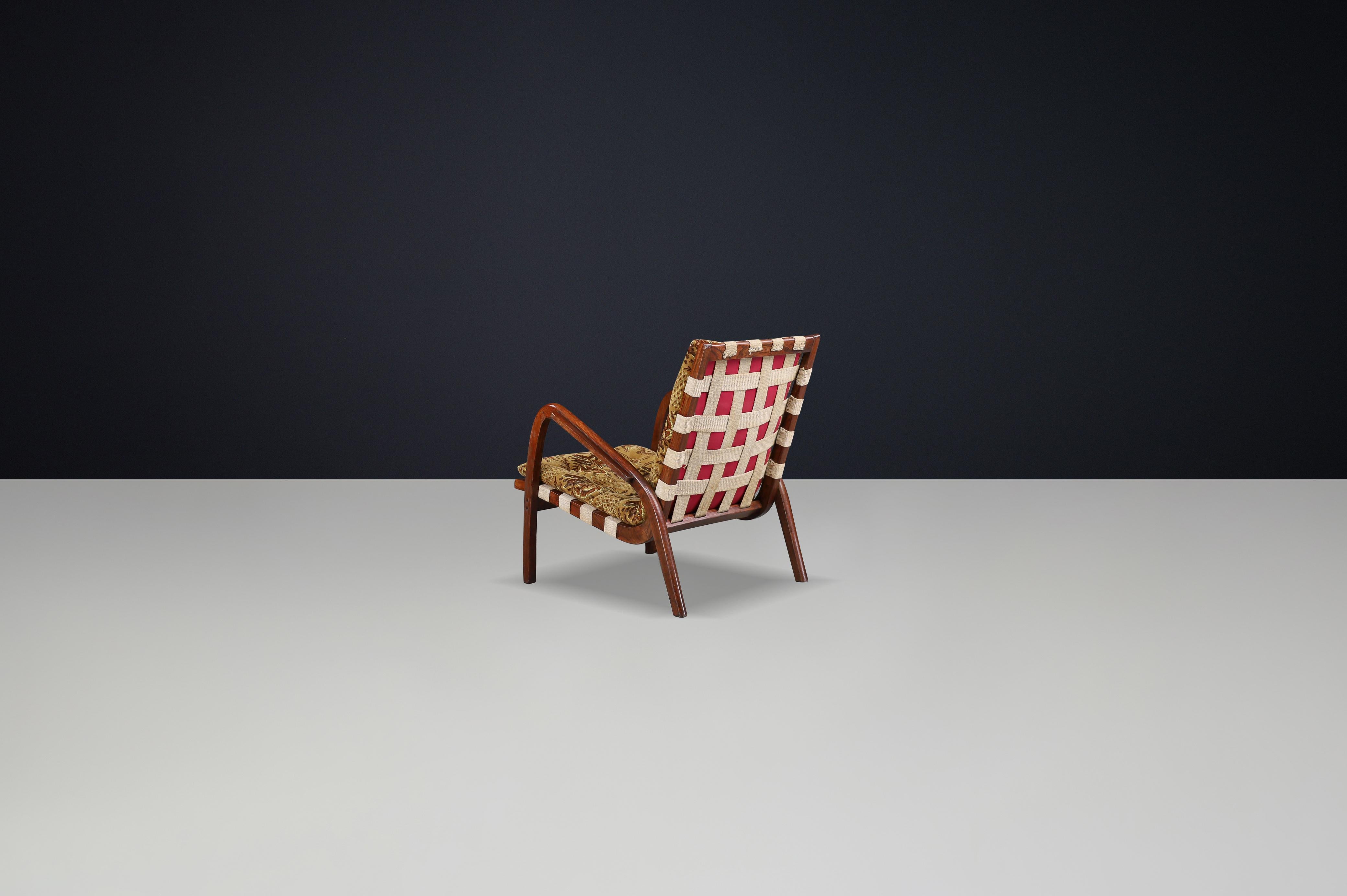20th Century Jan Vaněk Attributed Bentwood Lounge Chair, 1940s Czech Functionalism For Sale