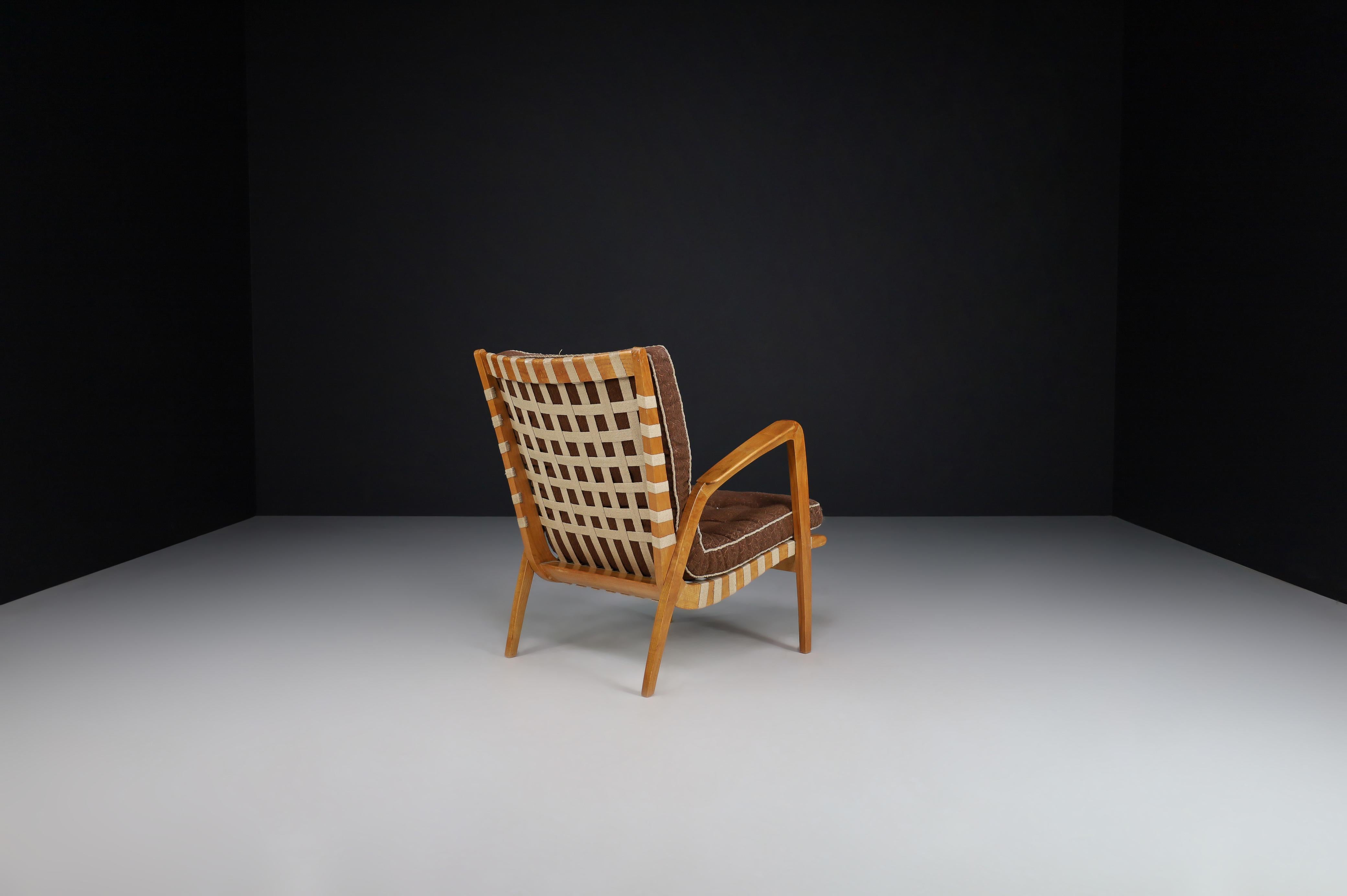 XX secolo Jan Vanek, Sedia Facile Curva in Oak e cinghie di tela intrecciata, Praque anni '30 in vendita
