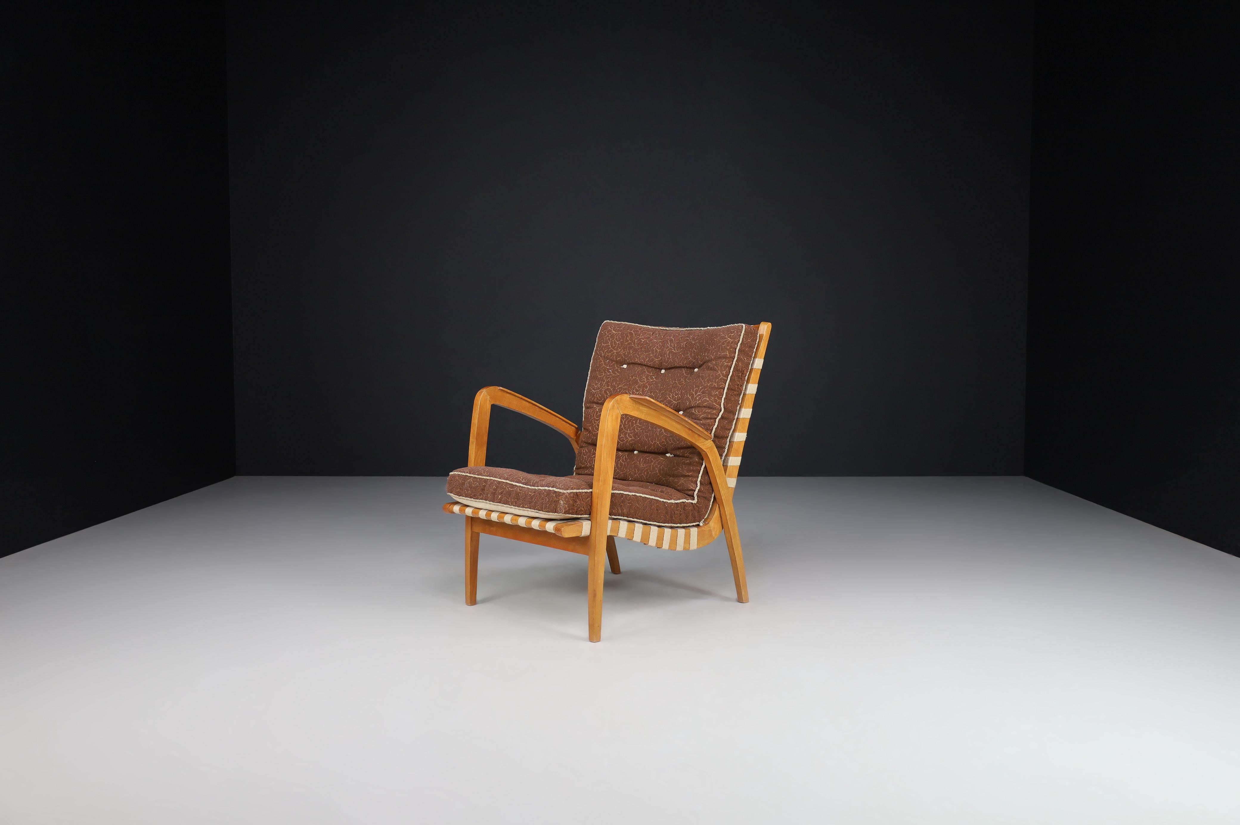 Fauteuil incurvé Jan Vanek en chêne et sangles en toile tissée, Praque 1930 en vente 1