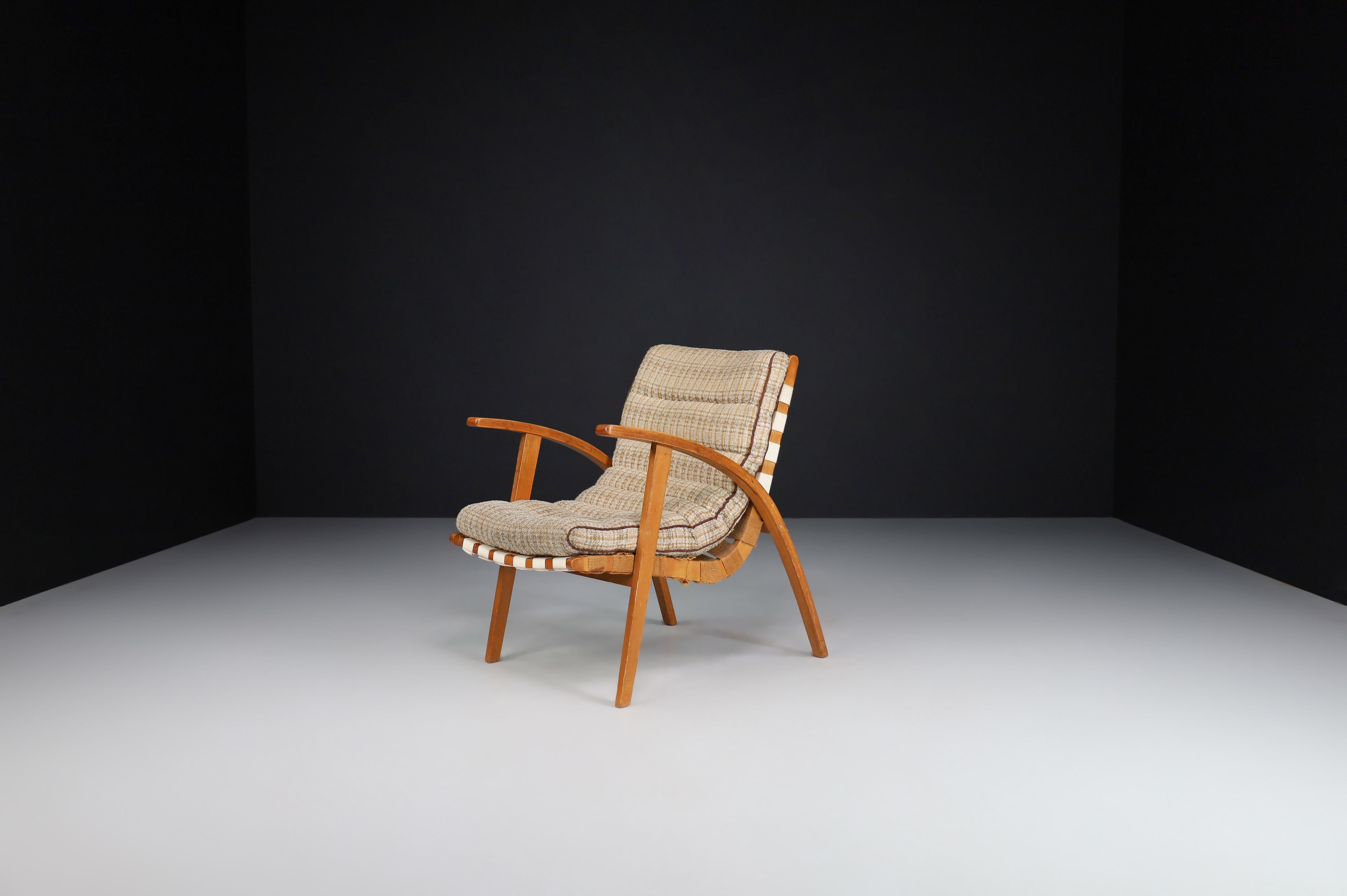 Jan Vanek Einfacher Stuhl aus Bugholz und Leinwand, Praque, die 1930er Jahre  (Bauhaus) im Angebot