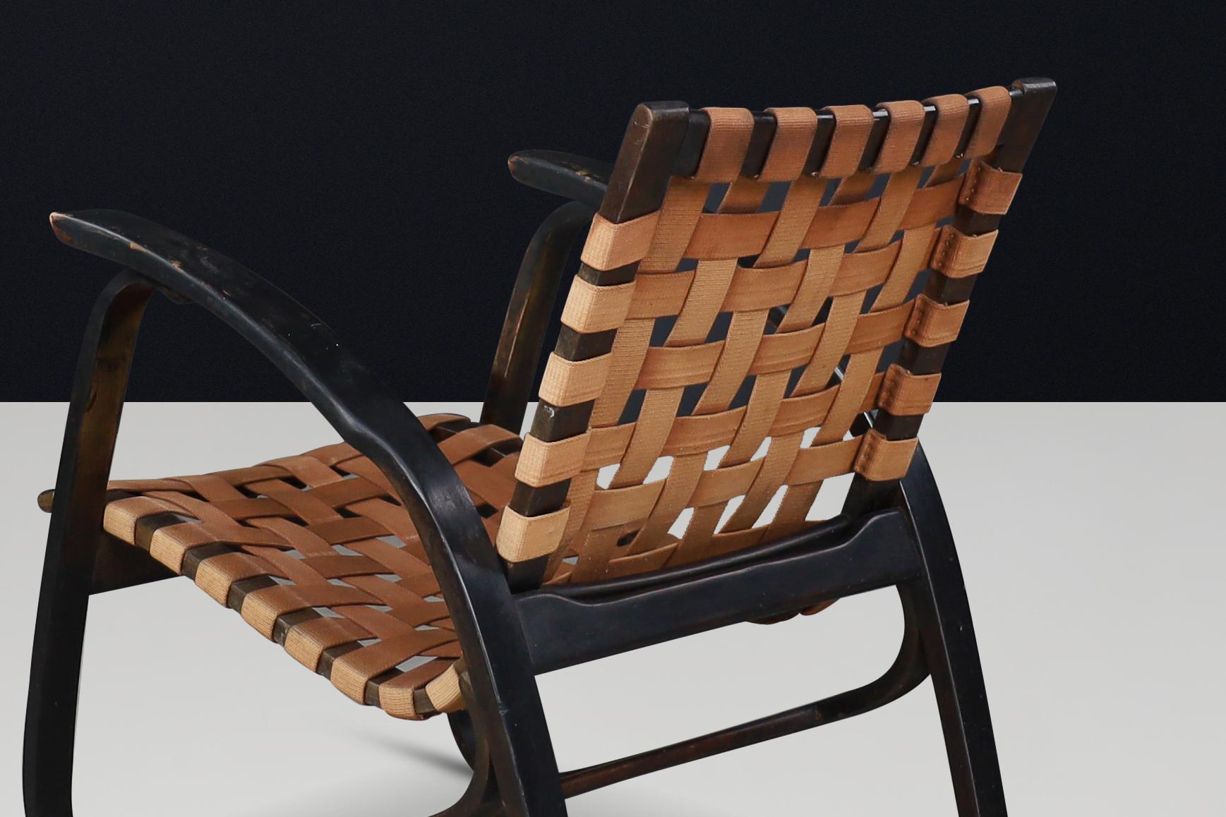 Jan Vanek Lounge chair in bentwood and canvas, Praque, the 1930s For Sale 1