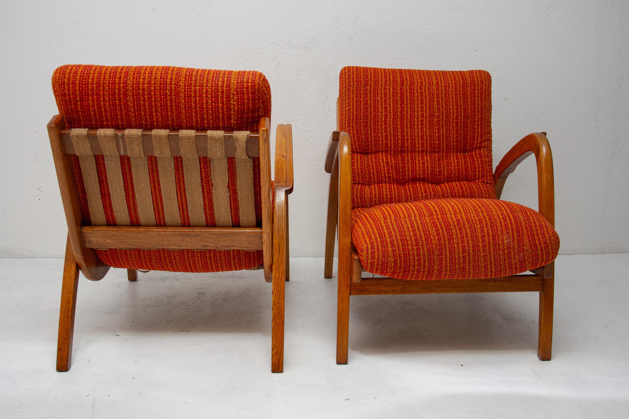 Fabric Jan Vaněk, Pair of Beechwood Armchairs with Removable Cushions, for Krasna Jizba