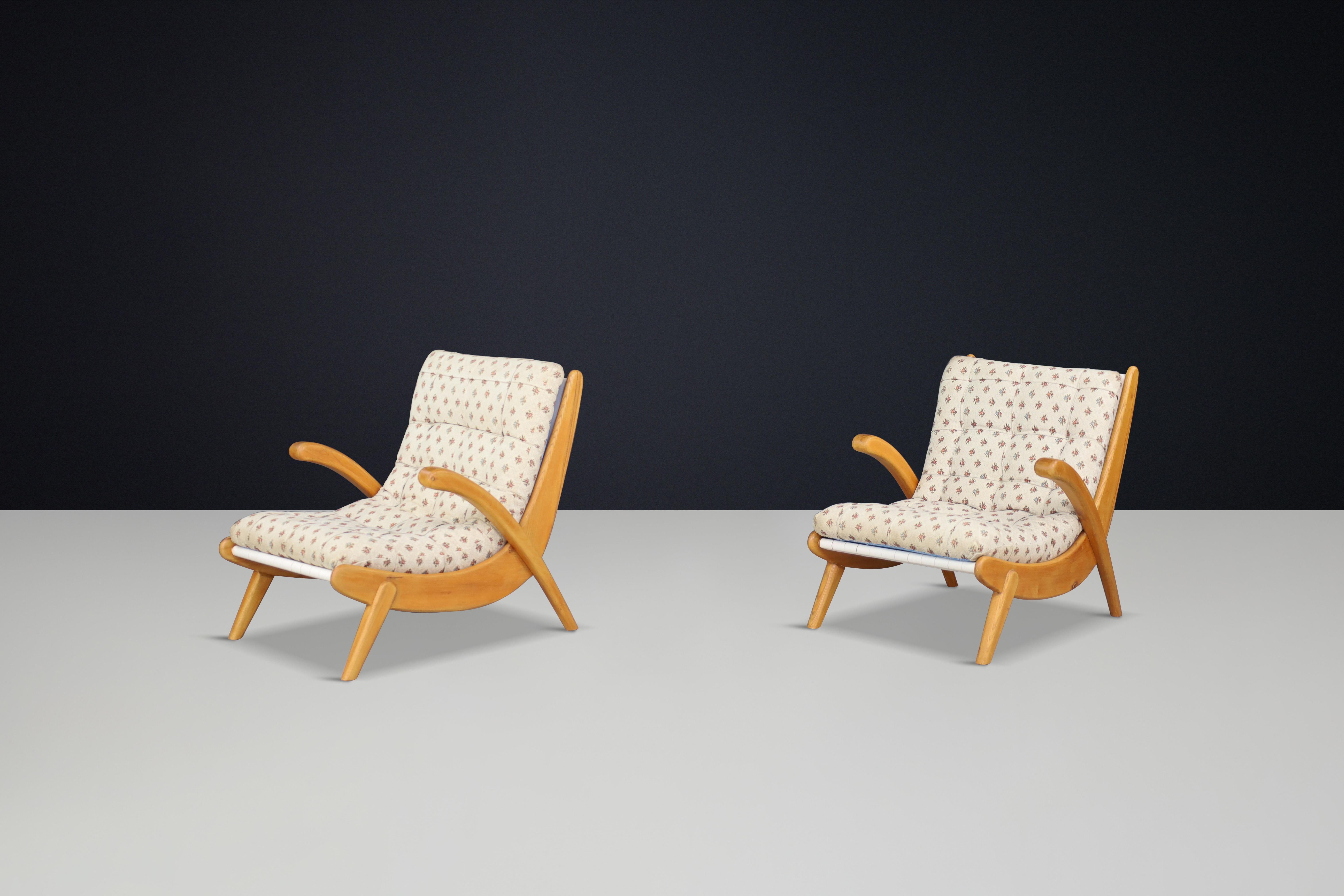 Jan Vanek's curved easy chairs curved oak, canvas and original upholstery 1950 For Sale 2