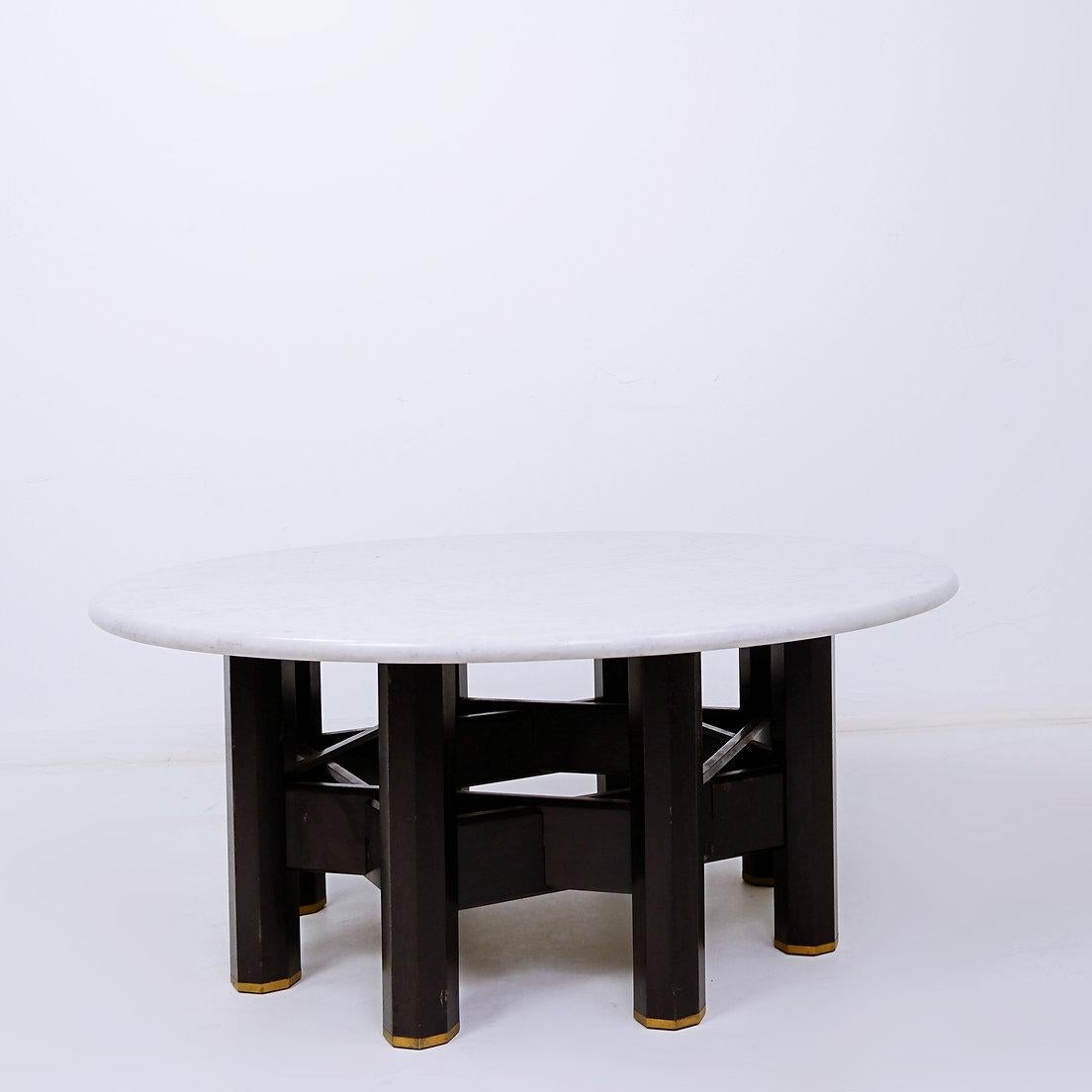 Belgian Jan Vlug large Coffee Table with Round Marble Top - 1970s - Belgium Ø 85 , 5cm For Sale
