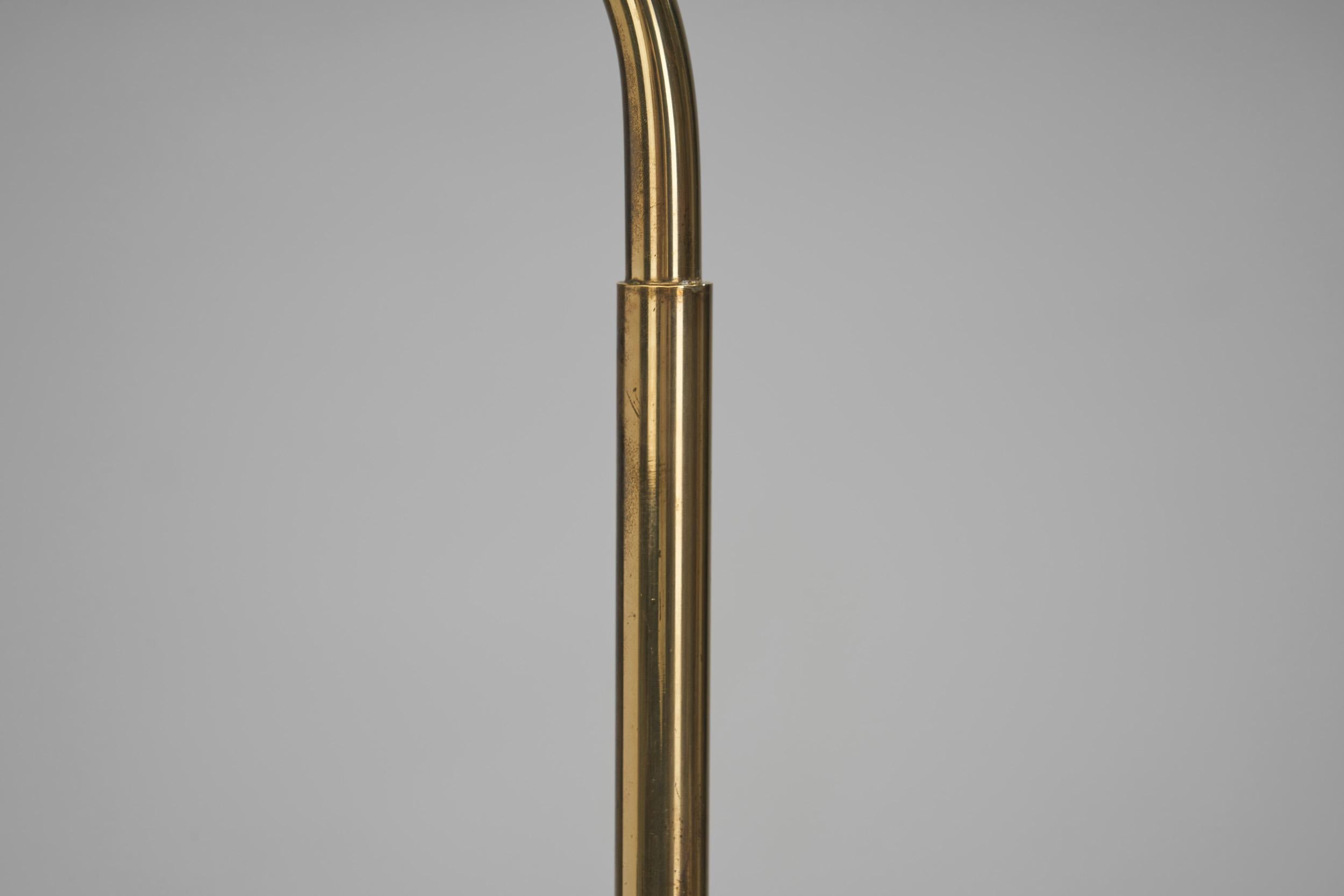 Jan Wickelgren Curved Brass Table Lamp for Aneta Belysning AB, Sweden, 1970s For Sale 11