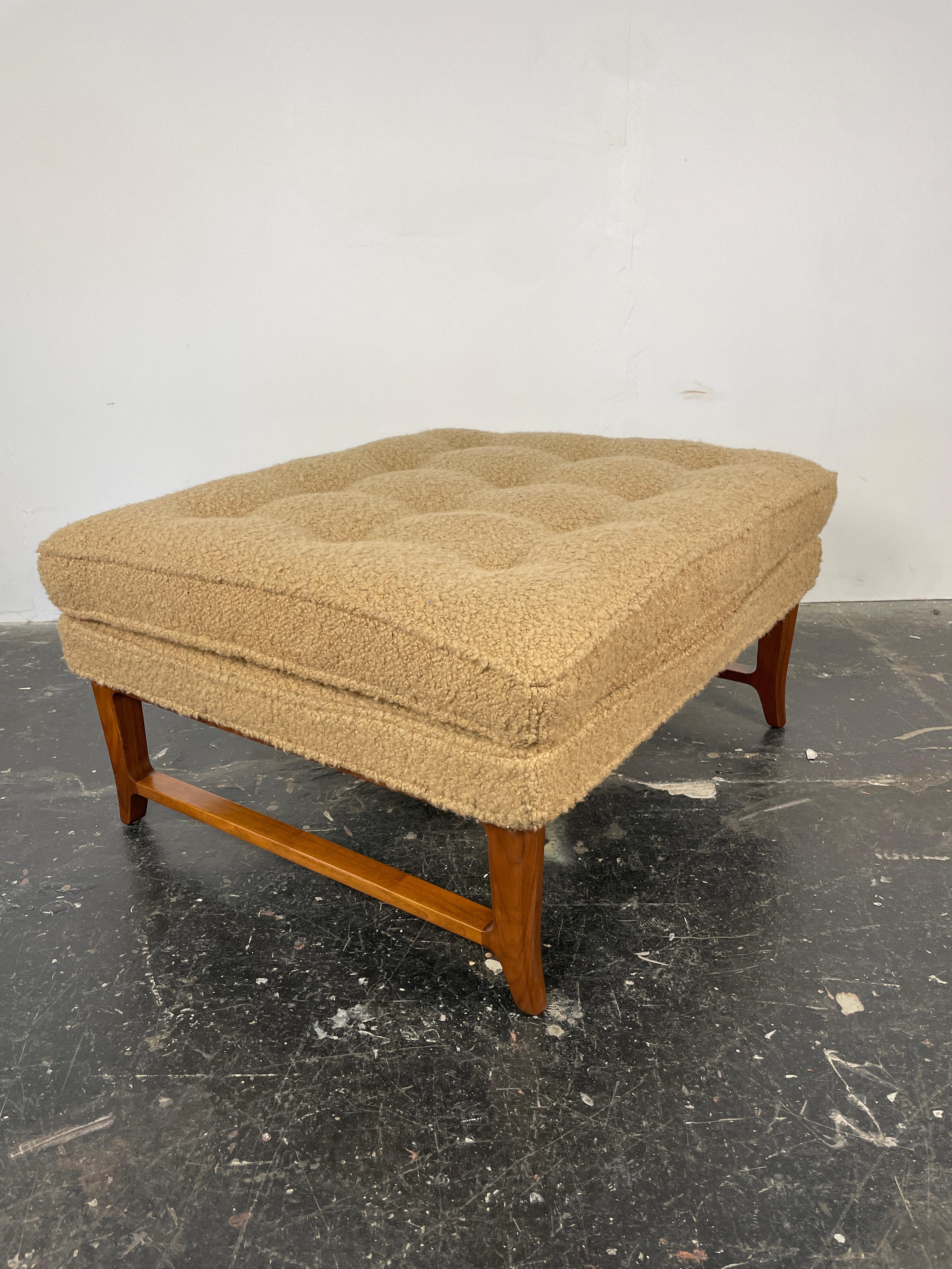 Mid-Century Modern Janas Ottoman by Edward Wormley for Dunbar For Sale
