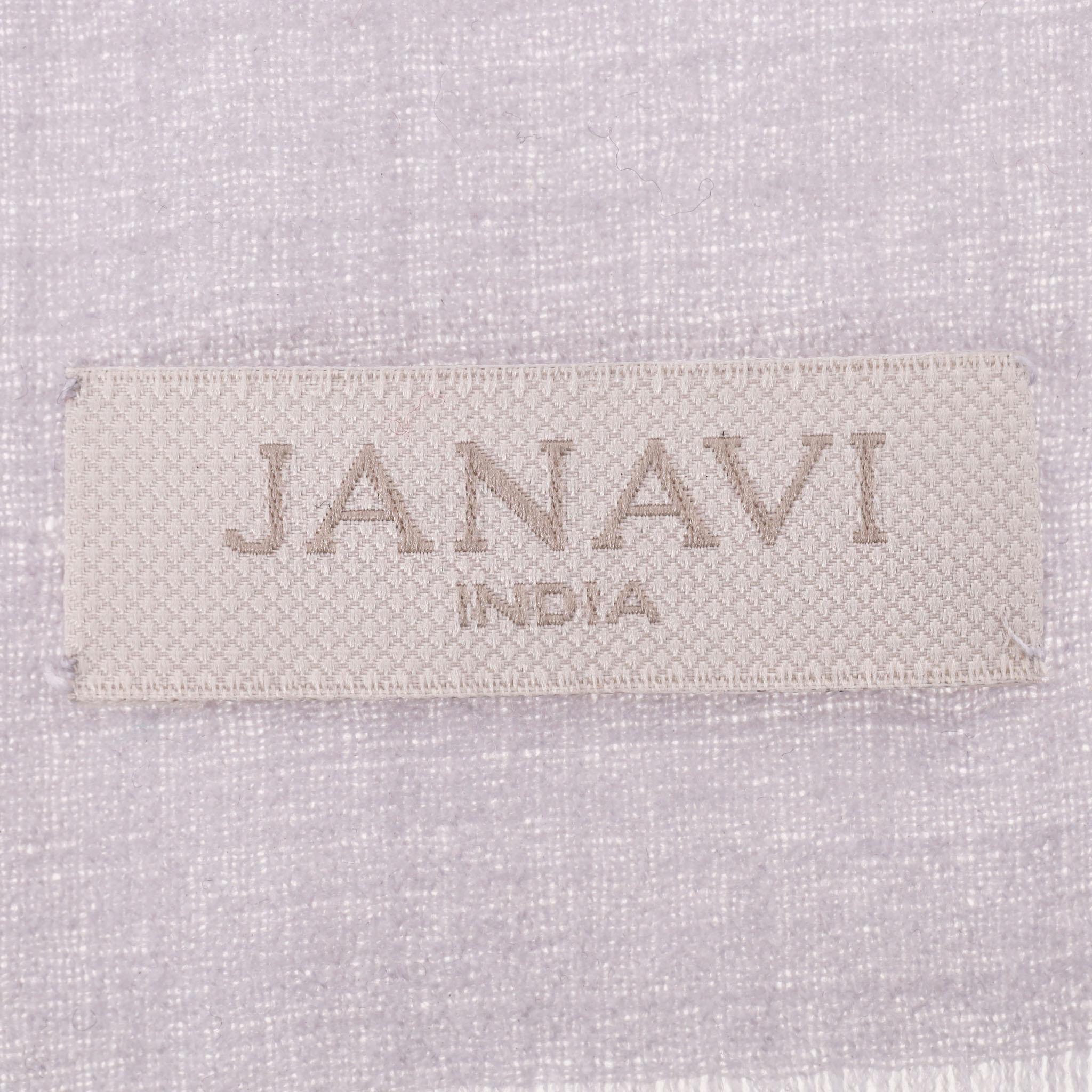 Janavi India Perlenschal aus Merinowolle mit Libelle im Angebot 1