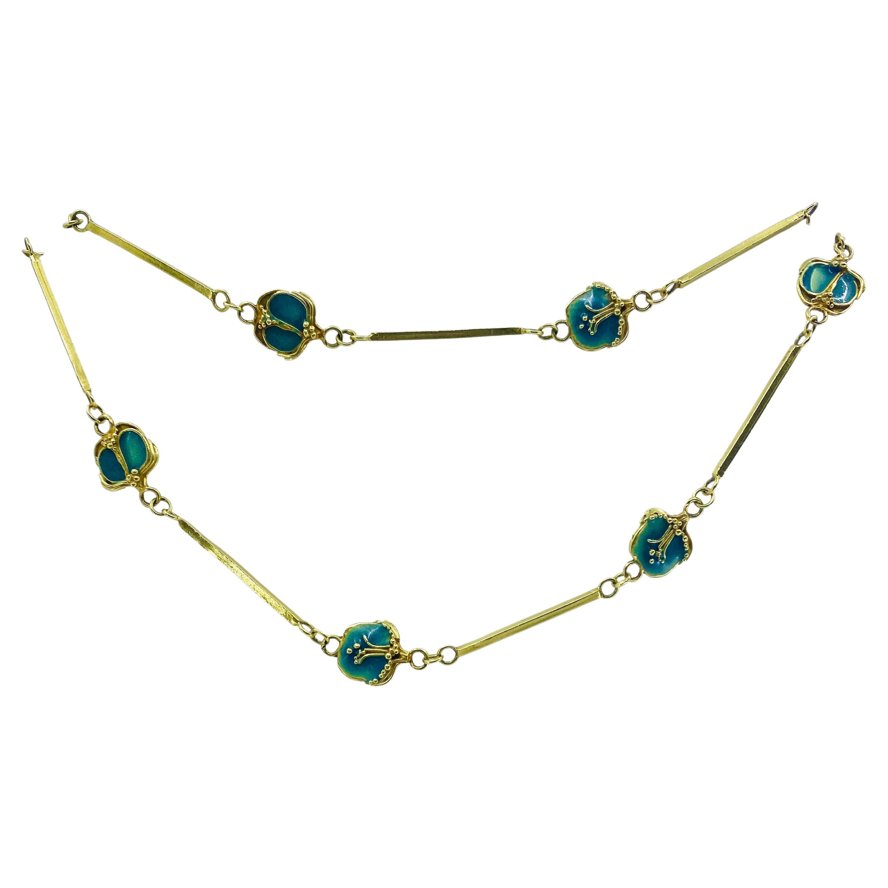 Jane Allen Collier Art Nouveau en or et émail en vente