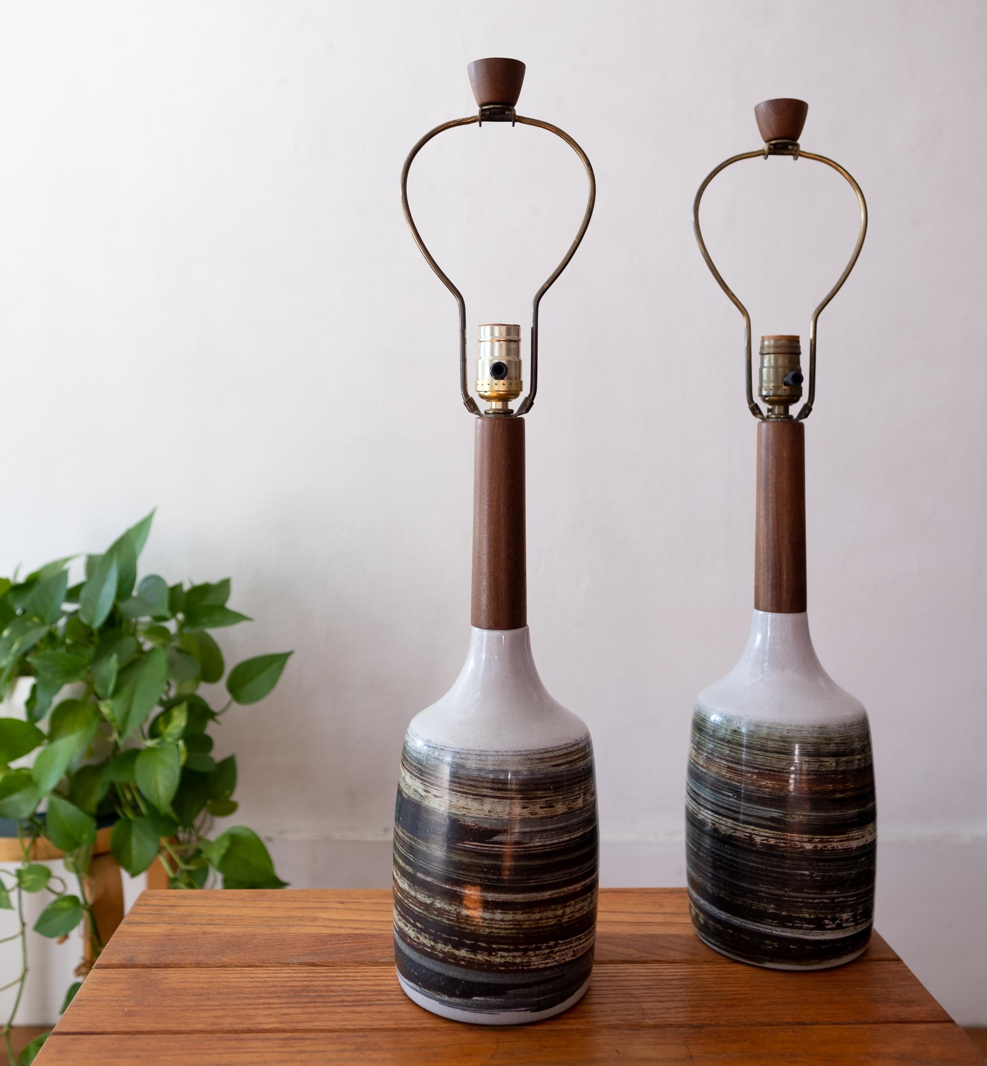North American Jane and Gordon Martz Ceramic and Walnut Table Lamps