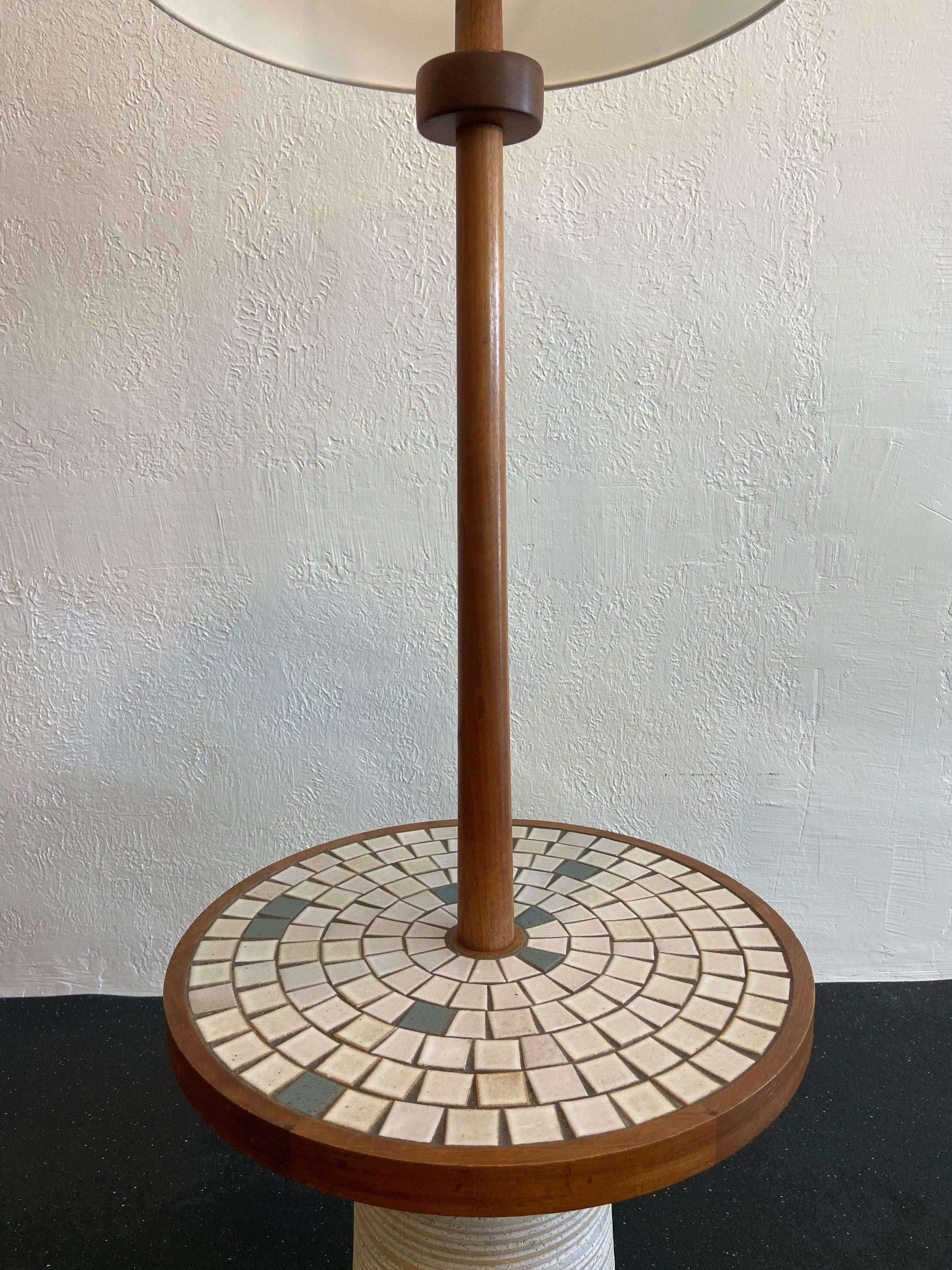 Mid-20th Century Jane and Gordon Martz Ceramic Floor Lamp with Table