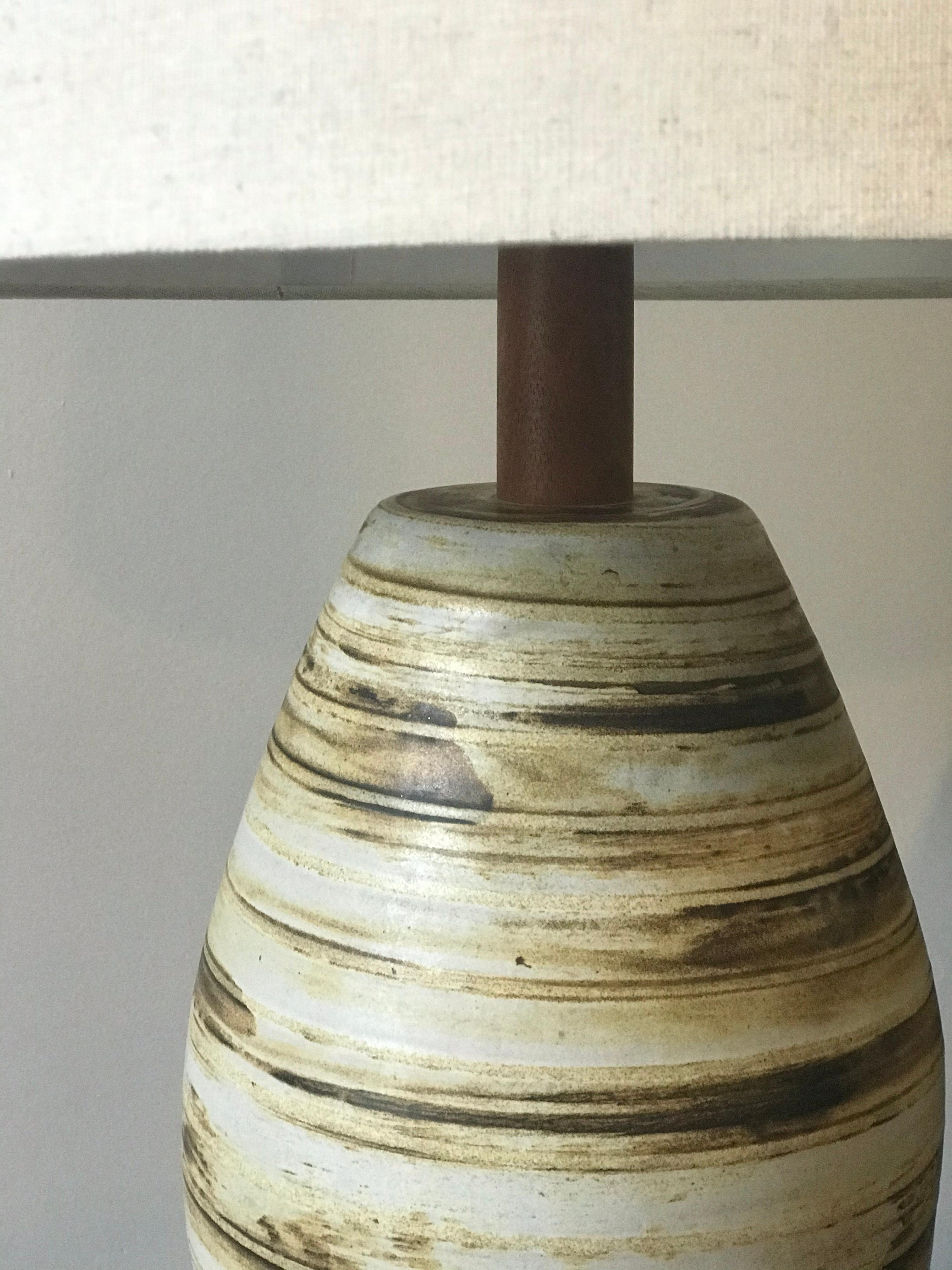 Mid-Century Modern Jane and Gordon Martz Ceramic Lamp for Marshall Studios