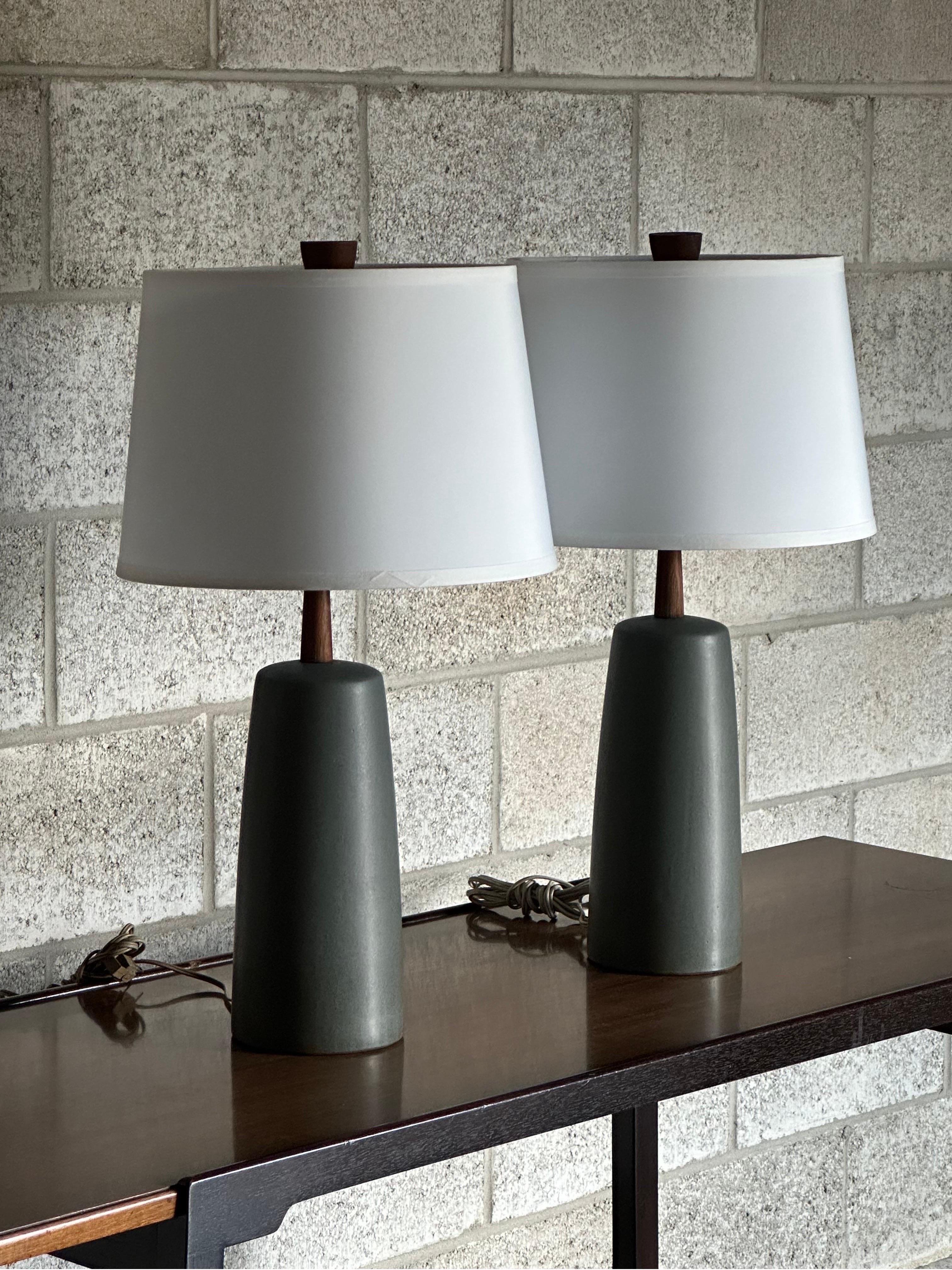 Mid-Century Modern Lampes Martz de Jane et Gordon Martz pour Marshall Studios, lampes de table en céramique en vente