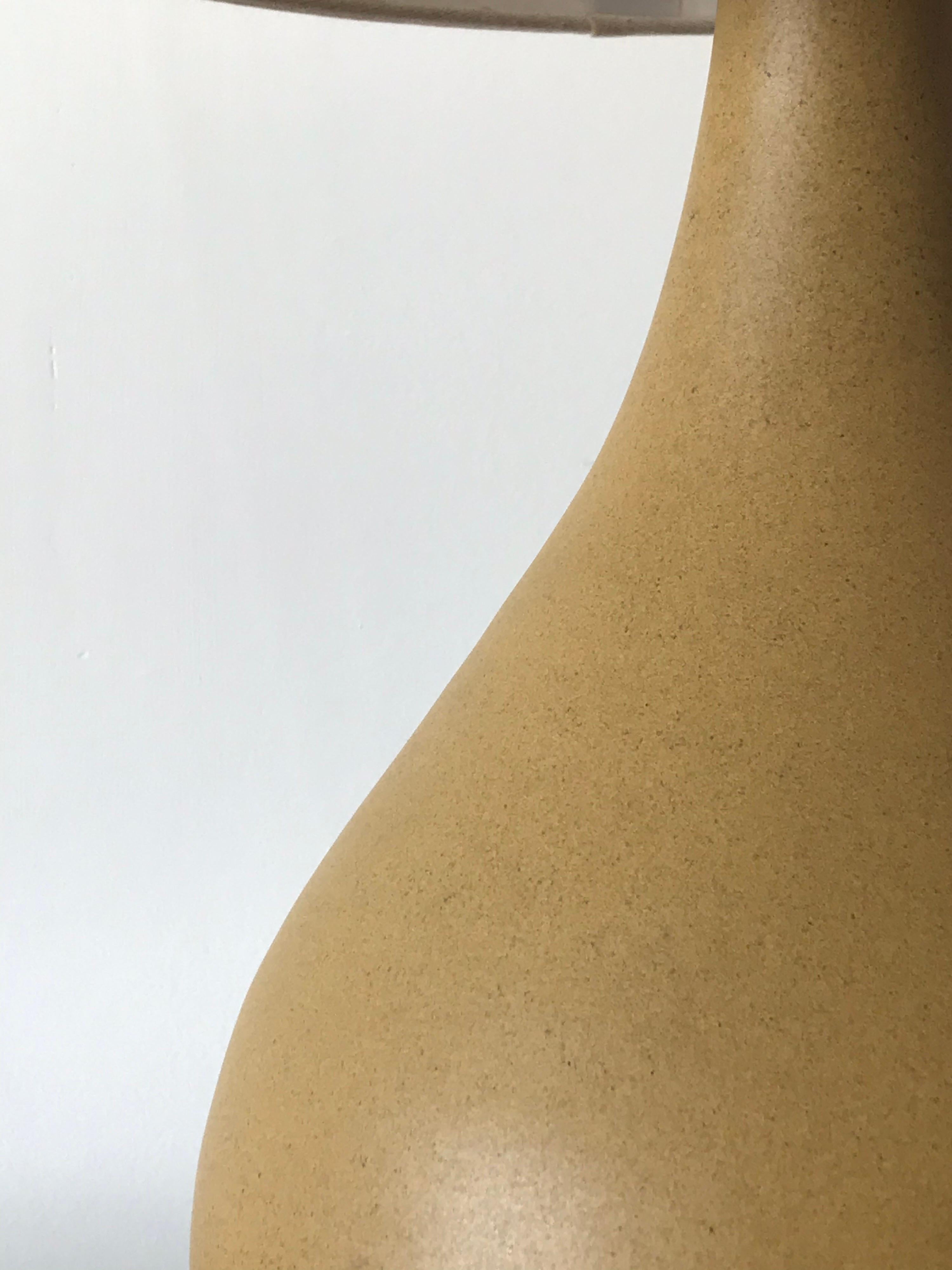 Mid-Century Modern Jane and Gordon Martz Ceramic Teardrop Table Lamp