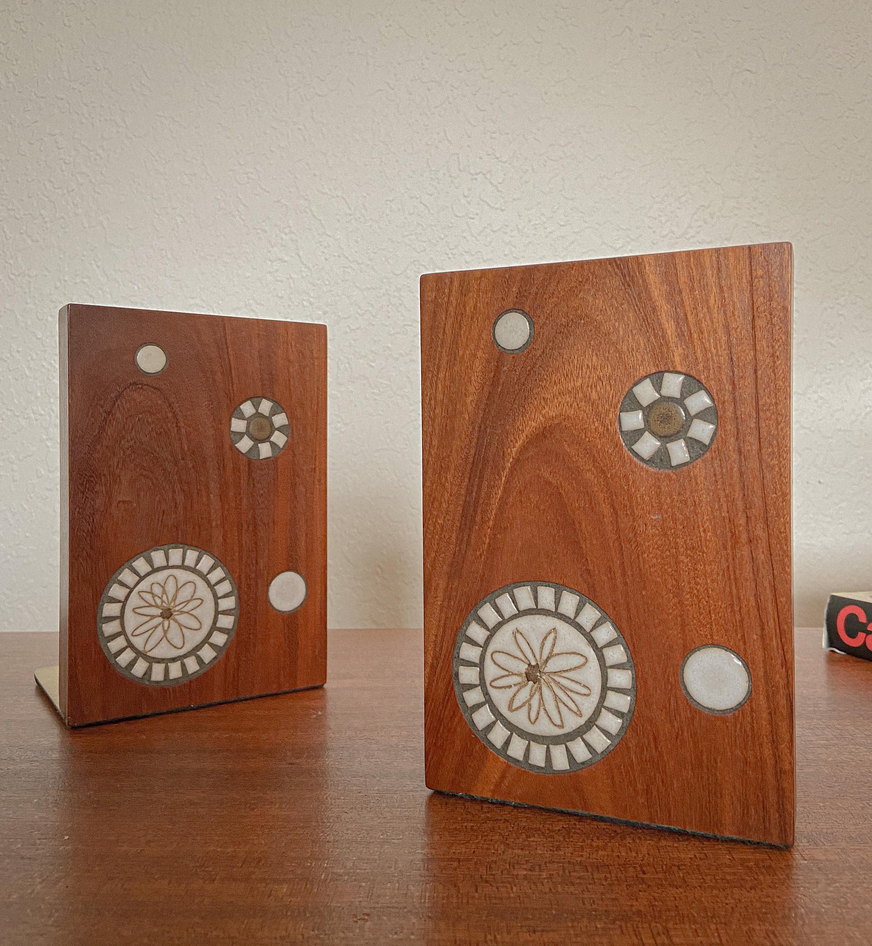 Hand-Crafted Jane and Gordon Martz for Marshall Studios Bookends