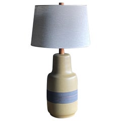 Jane und Gordon Martz Große Tischlampe aus Keramik