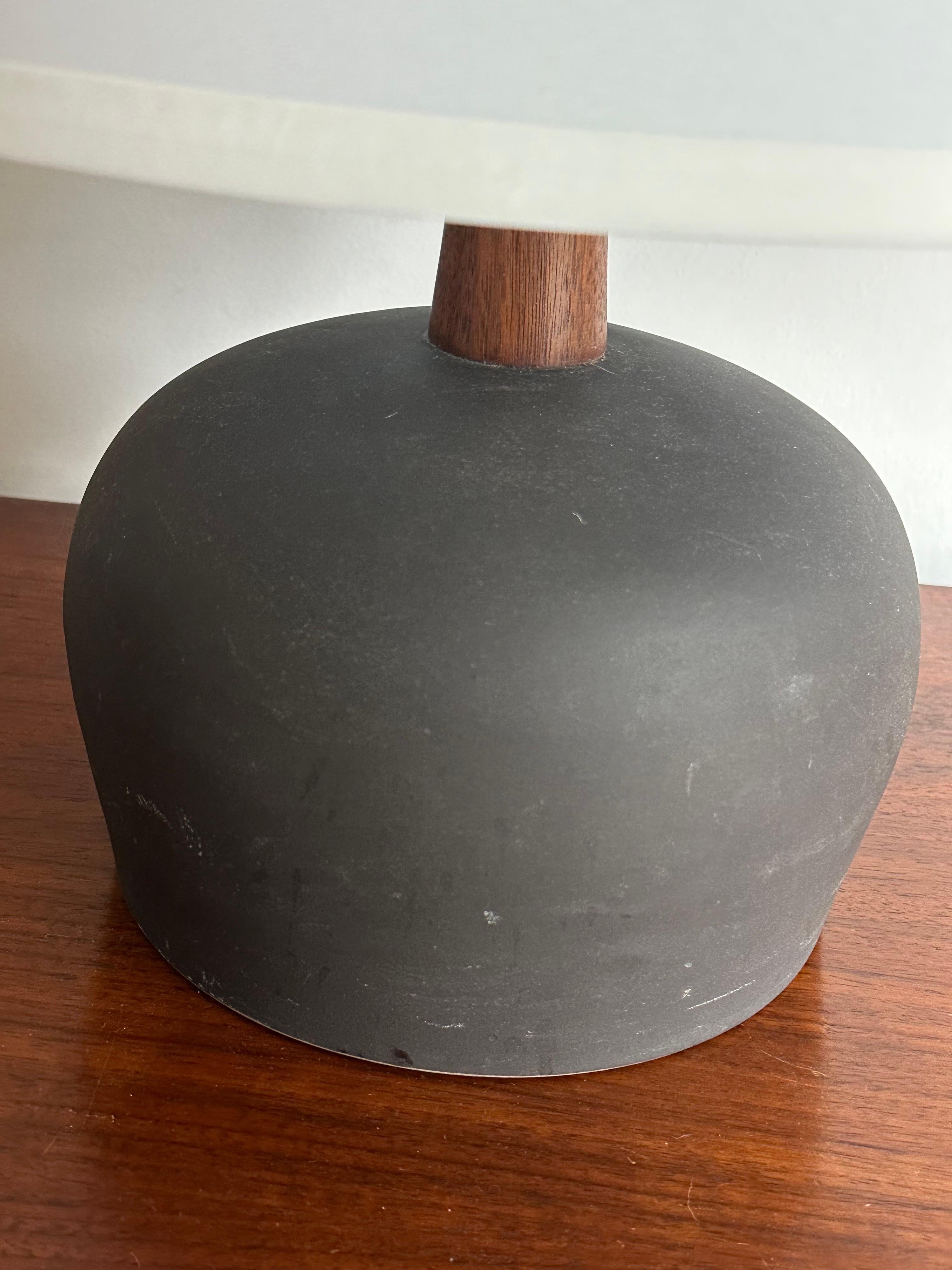 American Jane and Gordon Martz Minimalist Ceramic Table Lamp in Walnut and Ceramic For Sale